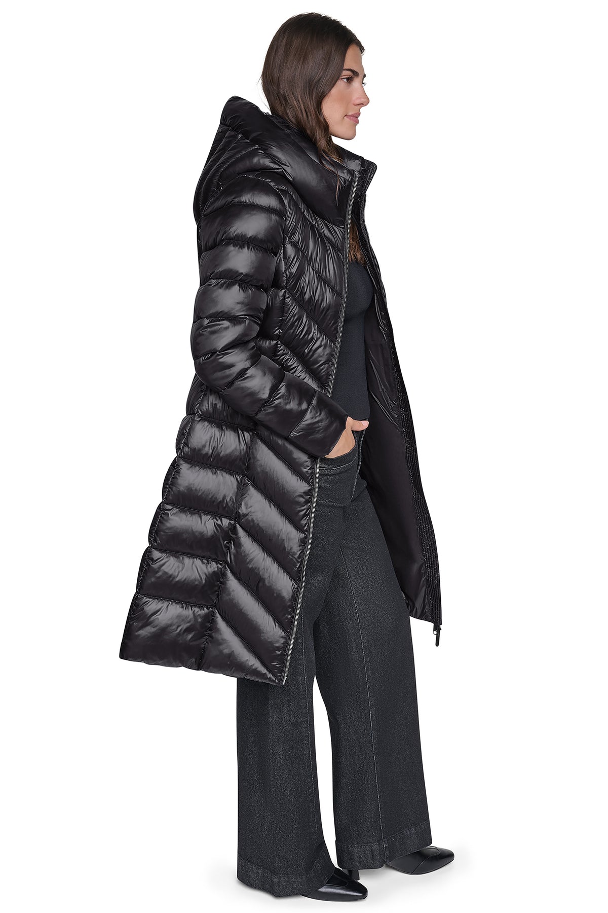 PEARLIZED CHEVRON PUFFER VIEW 2