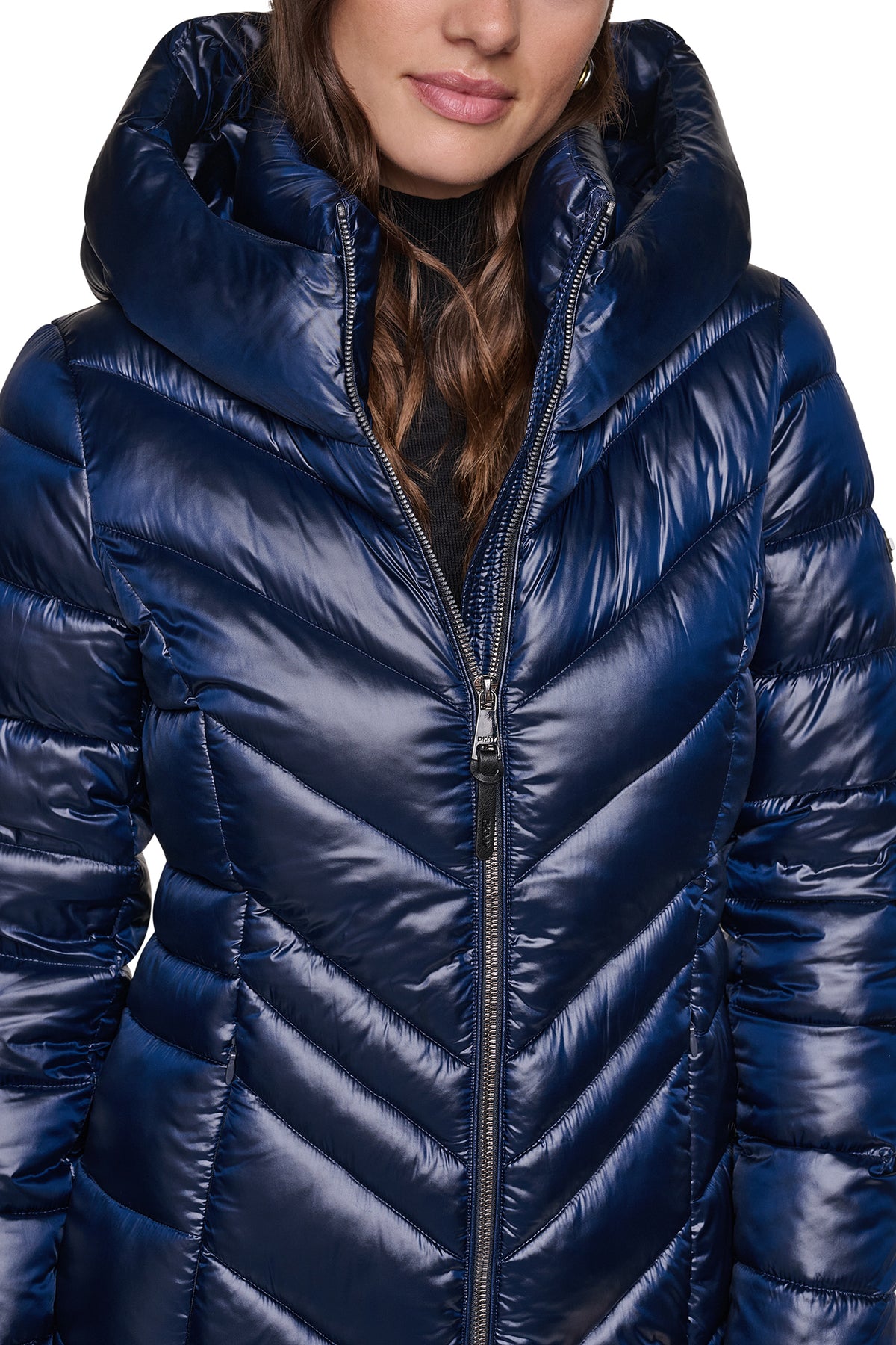 PEARLIZED CHEVRON PUFFER VIEW 2