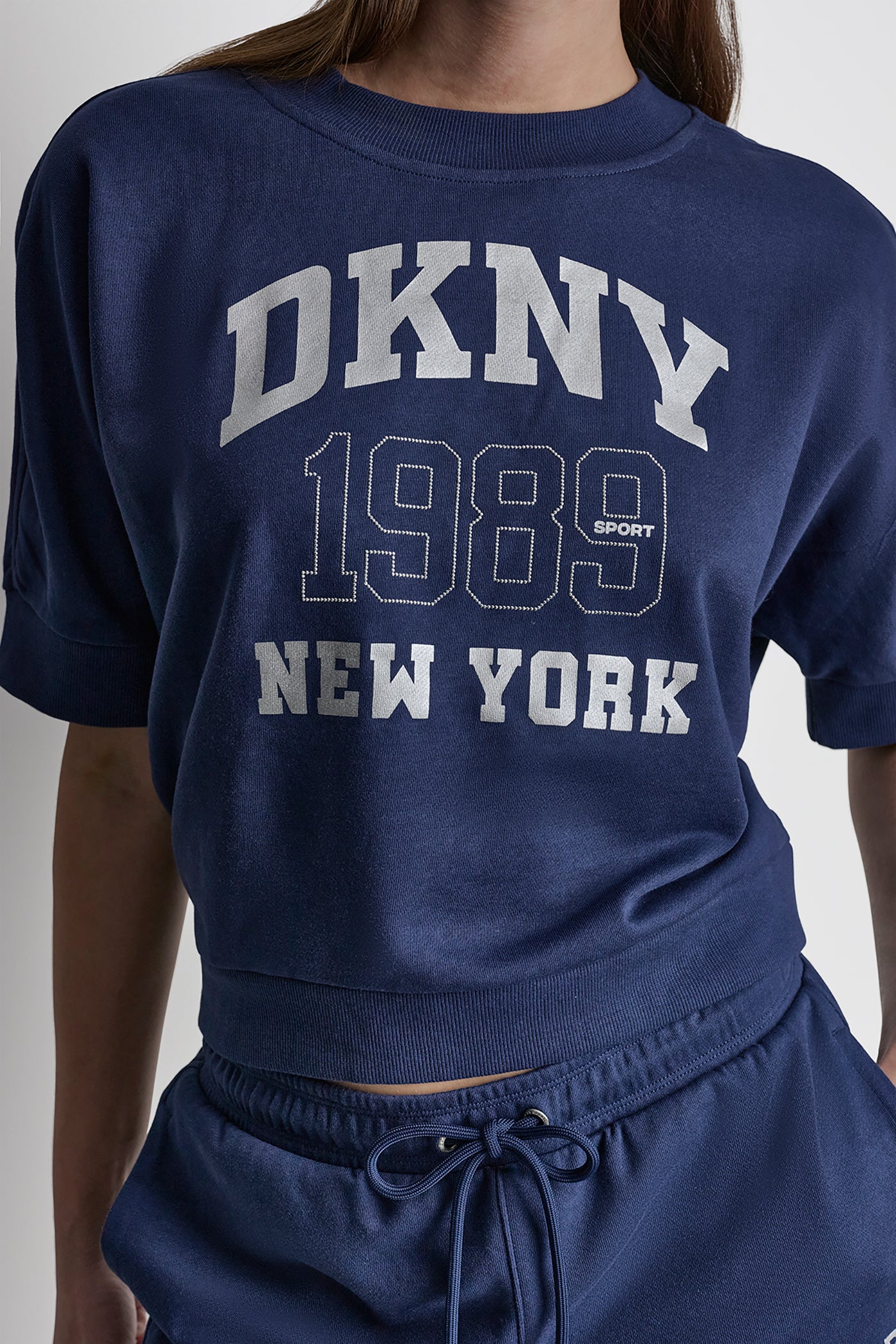 COTTON-BLEND TERRY SHORT SLEEVE LOGO HIGH-LOW TEE VIEW 6 | New Arrivals