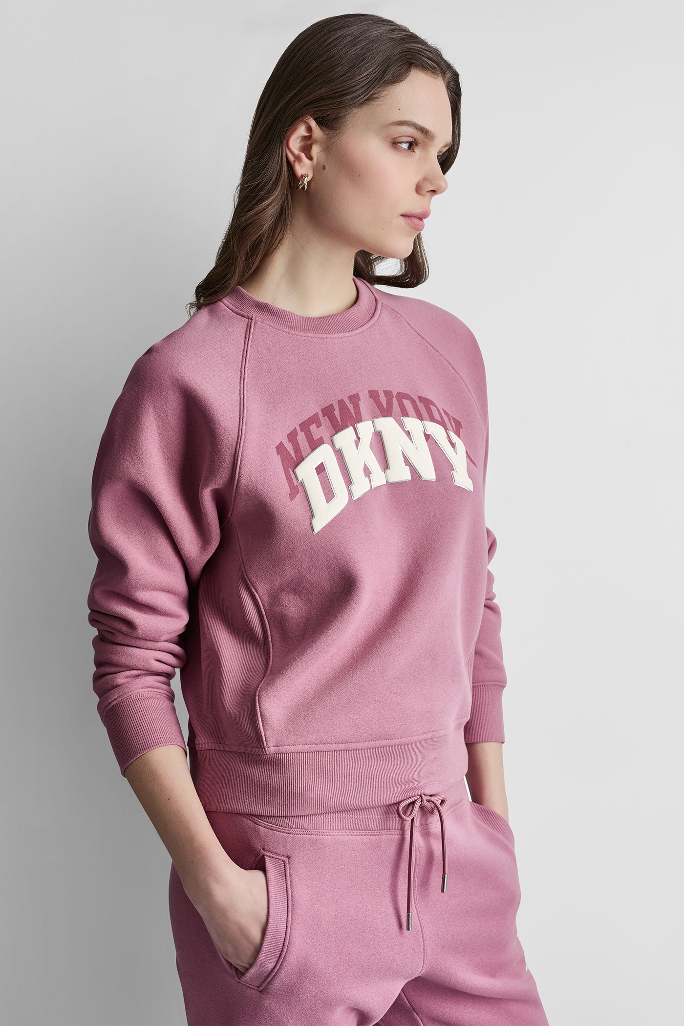 SHADOW VARSITY LOGO CREW NECK VIEW 4 | Summer Collection