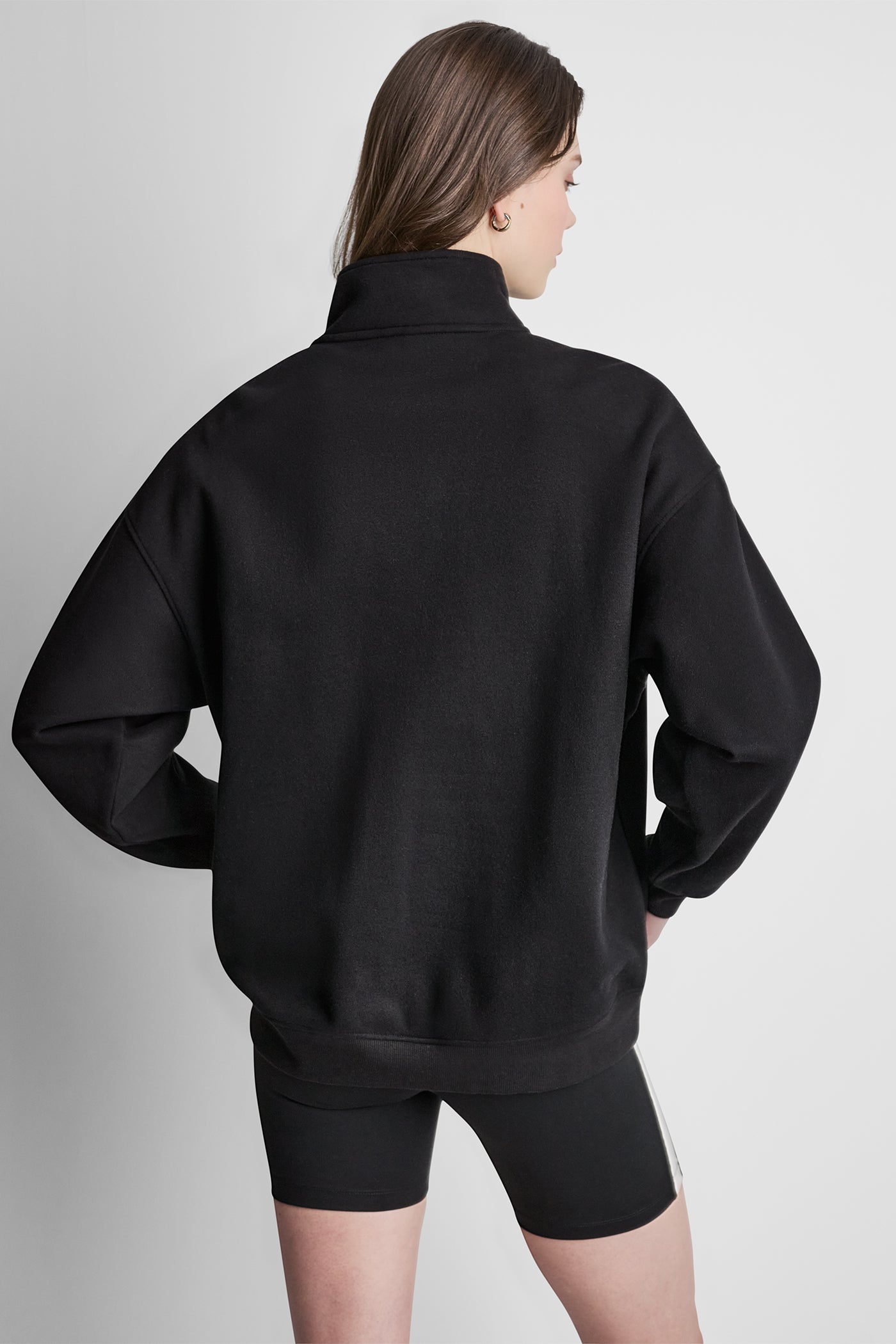 CAMPUS PATCH OVERSIZED QUARTER-ZIP VIEW 3