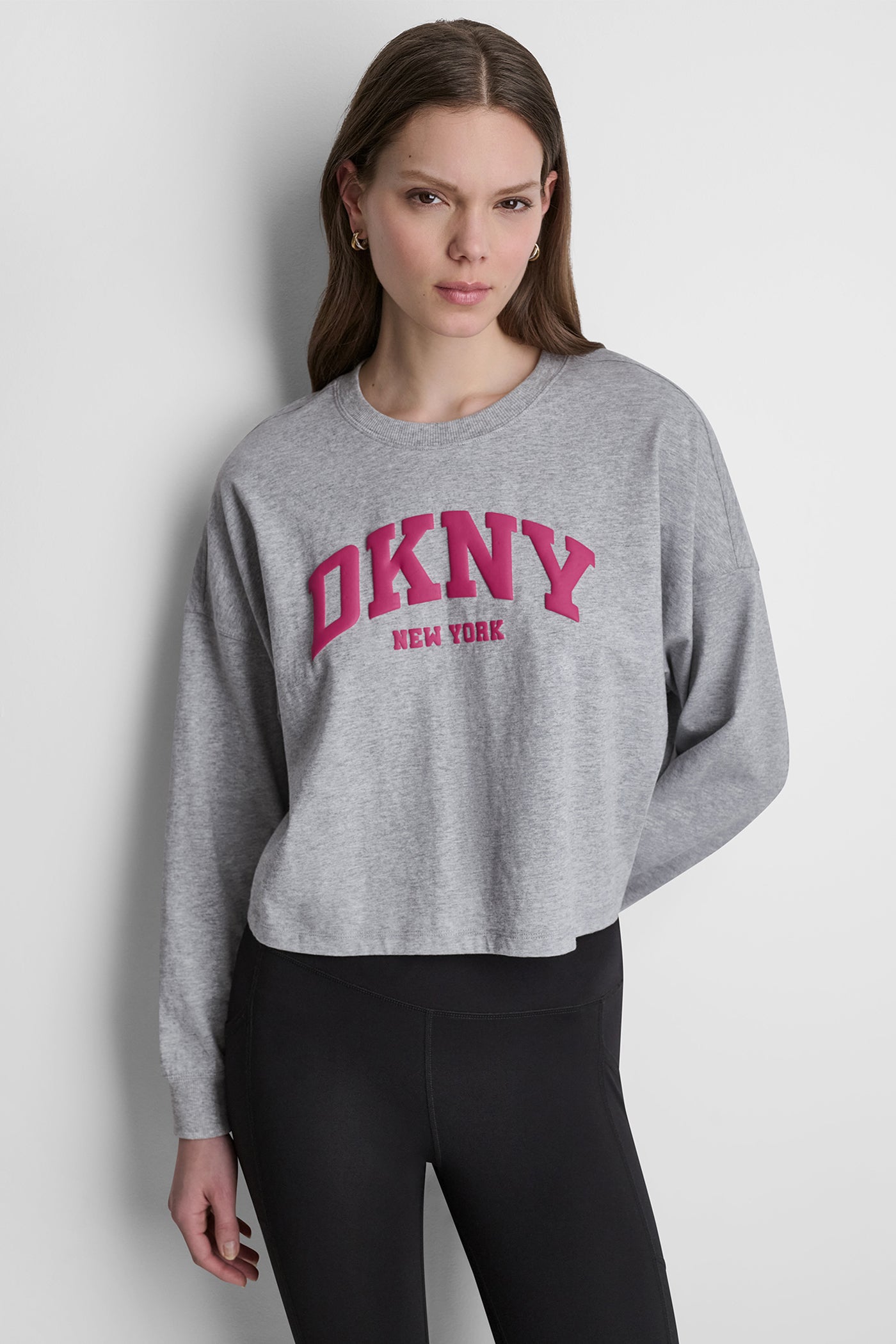 Pearl Grey Heather/Festive Pink PUFF VARSITY LOGO LONG SLEEVE TEE, FRONT VIEW | DKNY Promo