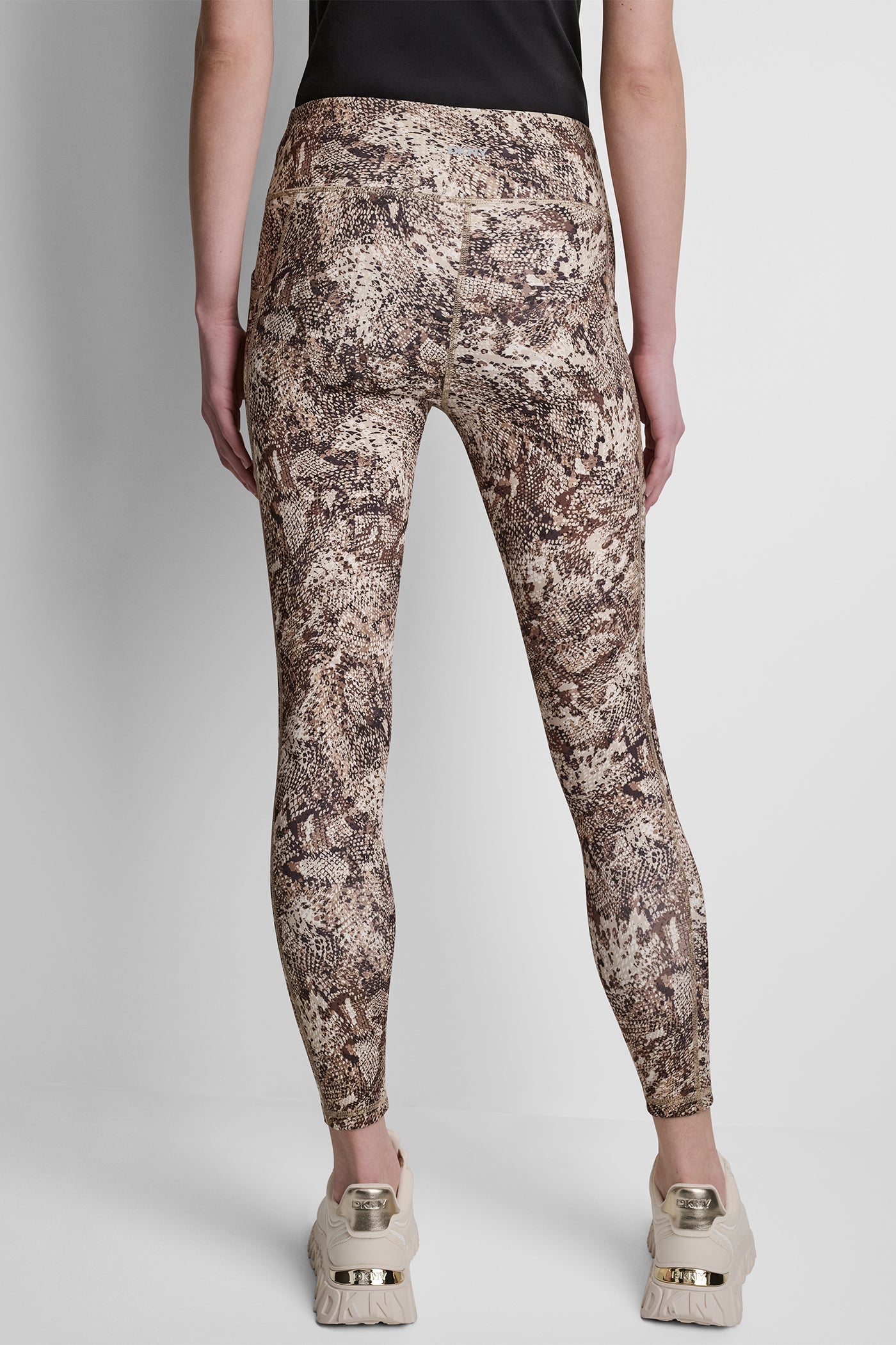 HIGH-RISE 7/8 PRINTED LEGGING VIEW 3 | Clothing