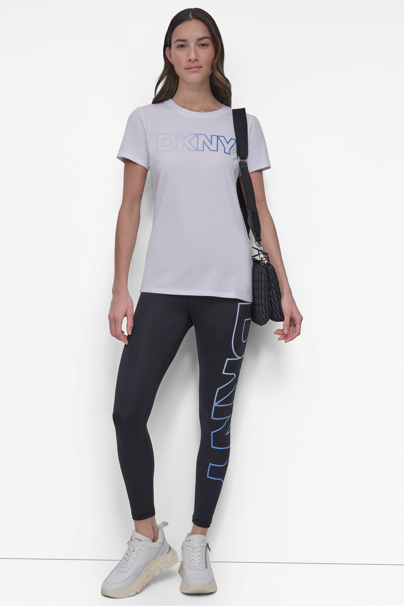 OMBRÉ LOGO PERFORMANCE TEE VIEW 5