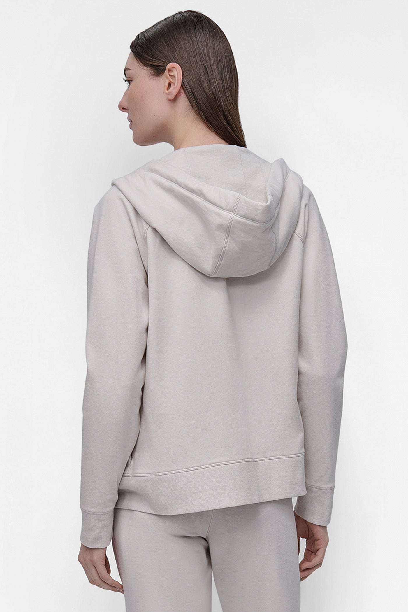 SAND LOGO DRAWSTRING PERFORMANCE HOODIE, BACK VIEW | Sweatshirts & Joggers