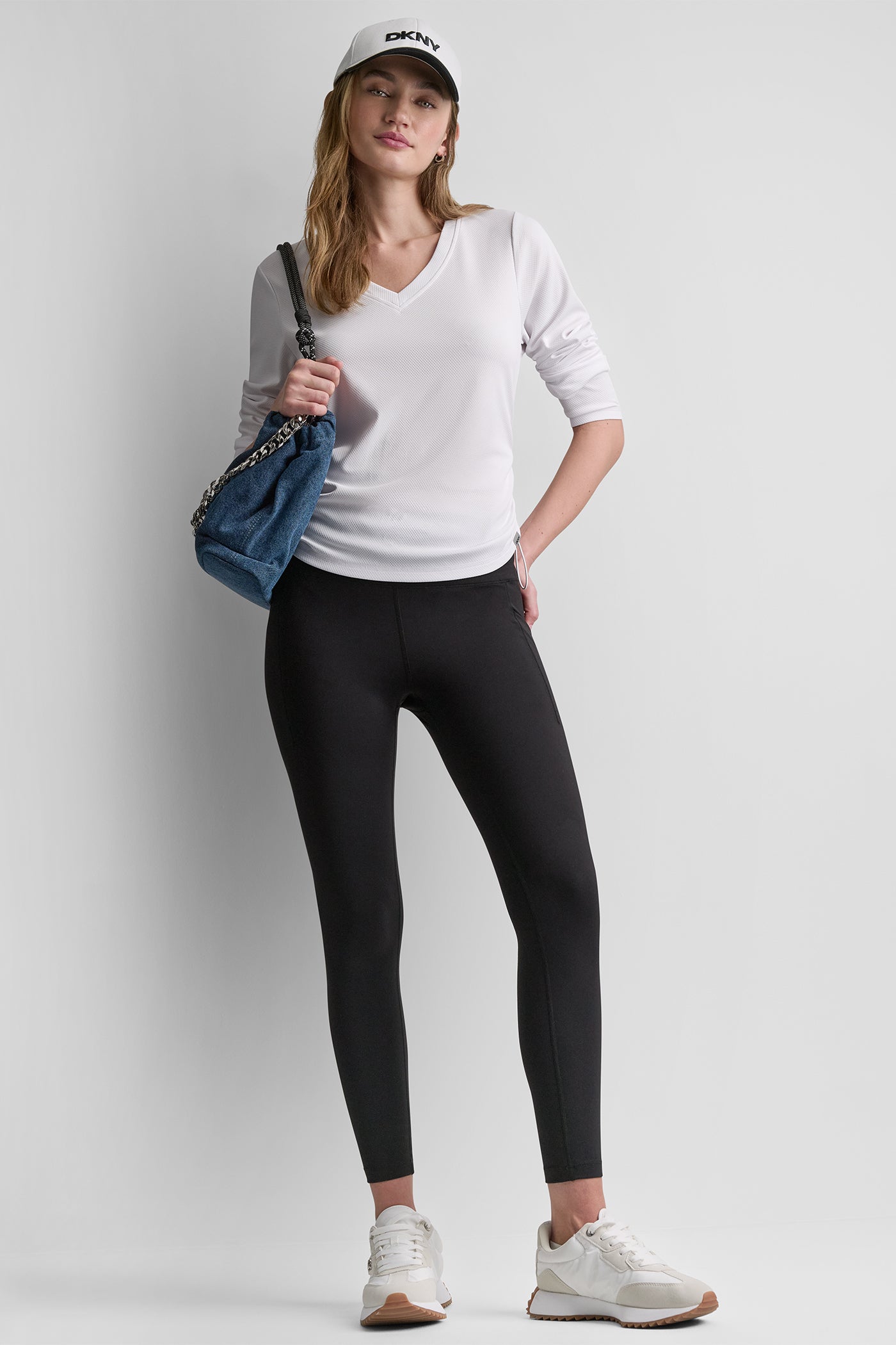 LONG SLEEVE V-NECK TECH TEE VIEW 7 | Summer Collection