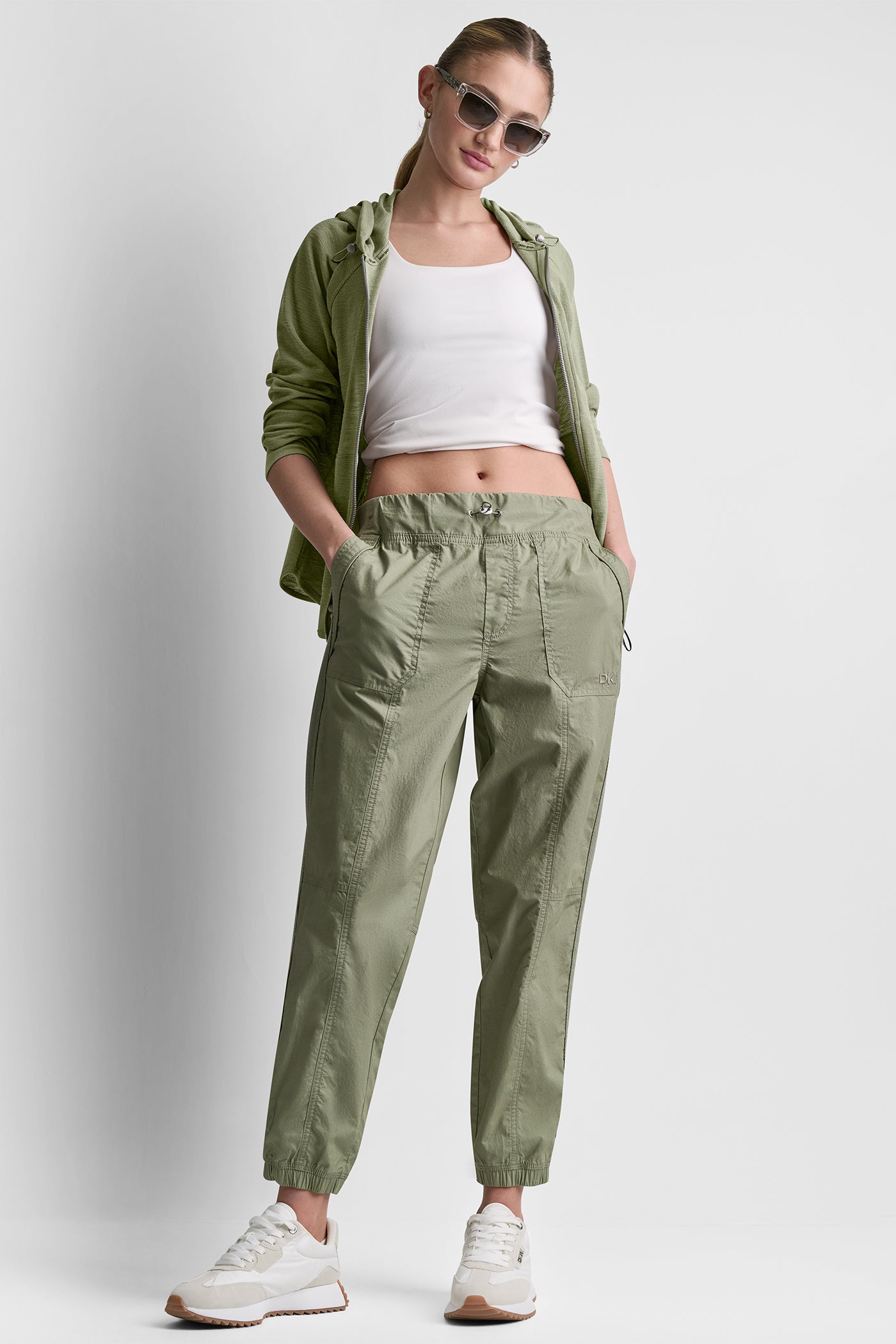 Bay Leaf HIGH-RISE SLIM UTILITY JOGGER, VIEW 1 | DKNY Promo