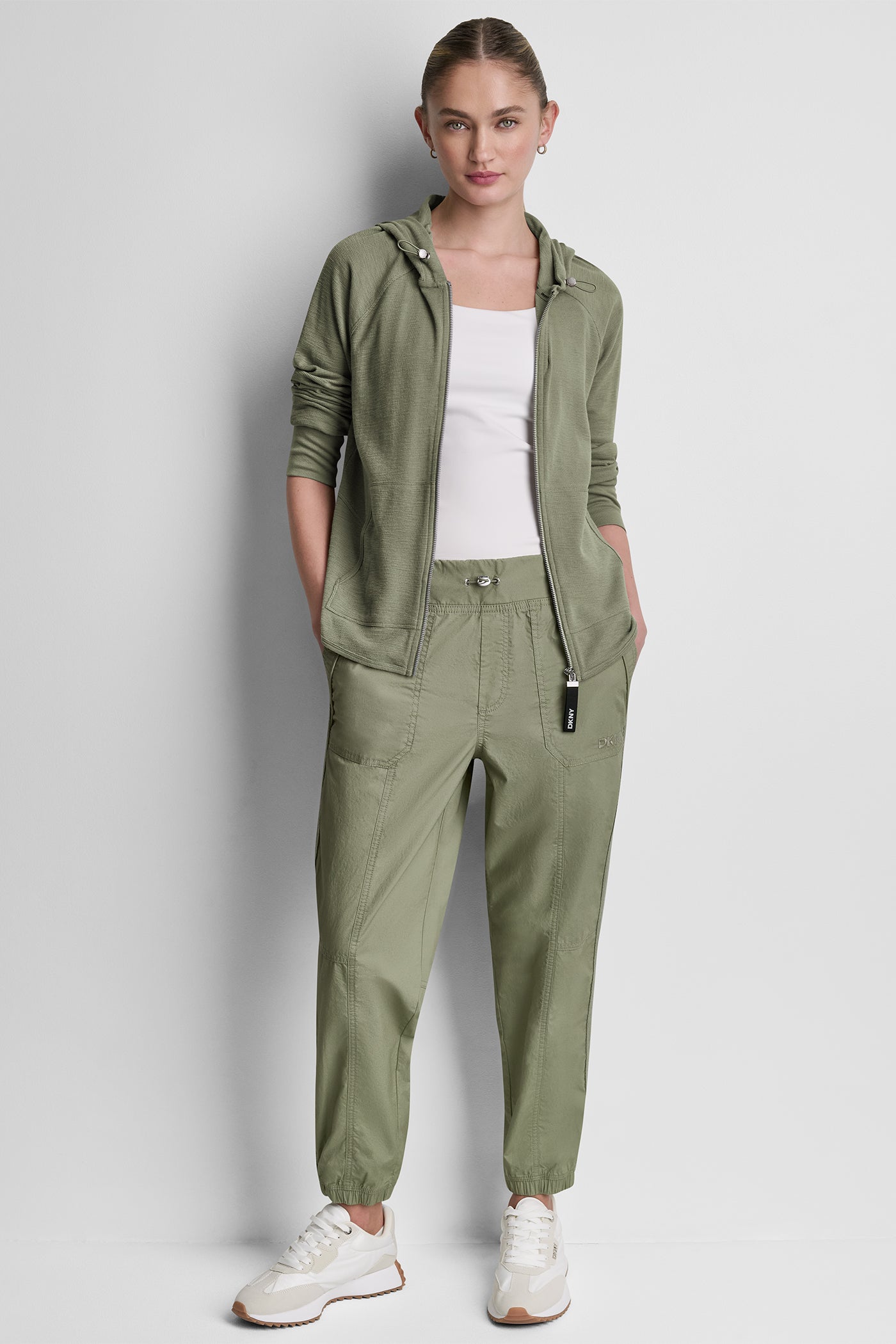 HIGH-RISE SLIM UTILITY JOGGER VIEW 6 | DKNY Promo
