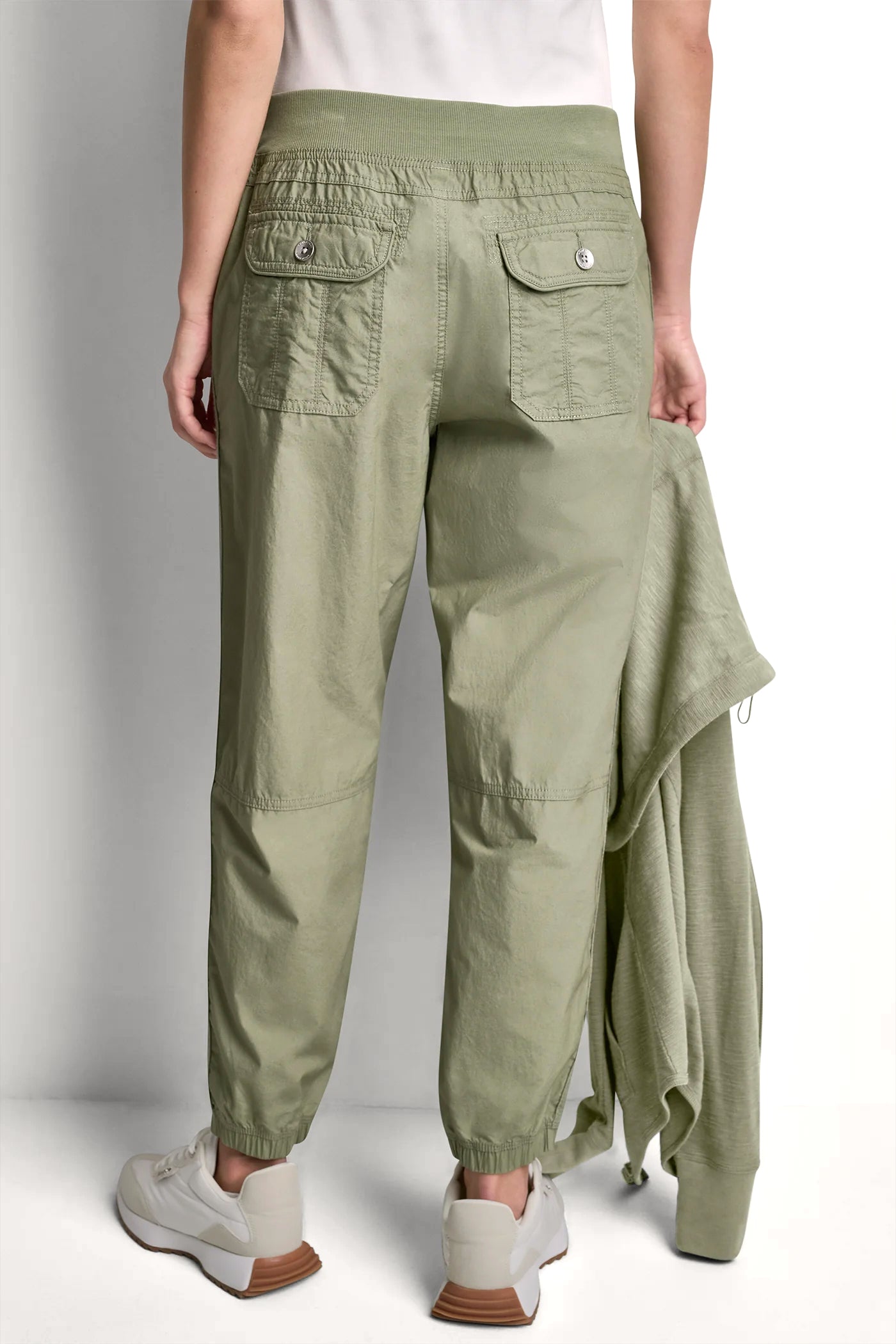 HIGH-RISE SLIM UTILITY JOGGER VIEW 3 | SALE