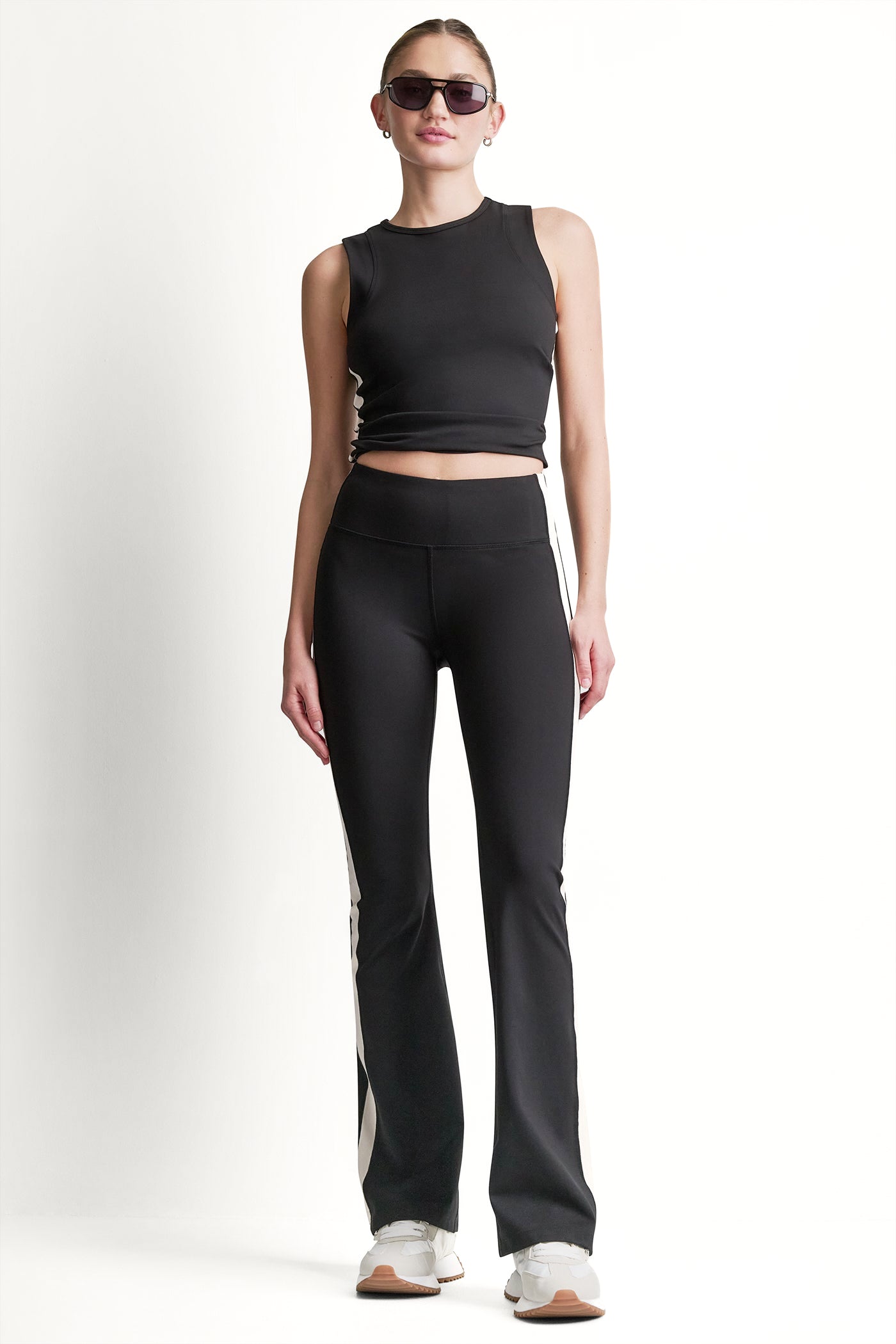 SIDE STRIPE BALANCE COMPRESSION TANK VIEW 6 | Sport Essentials