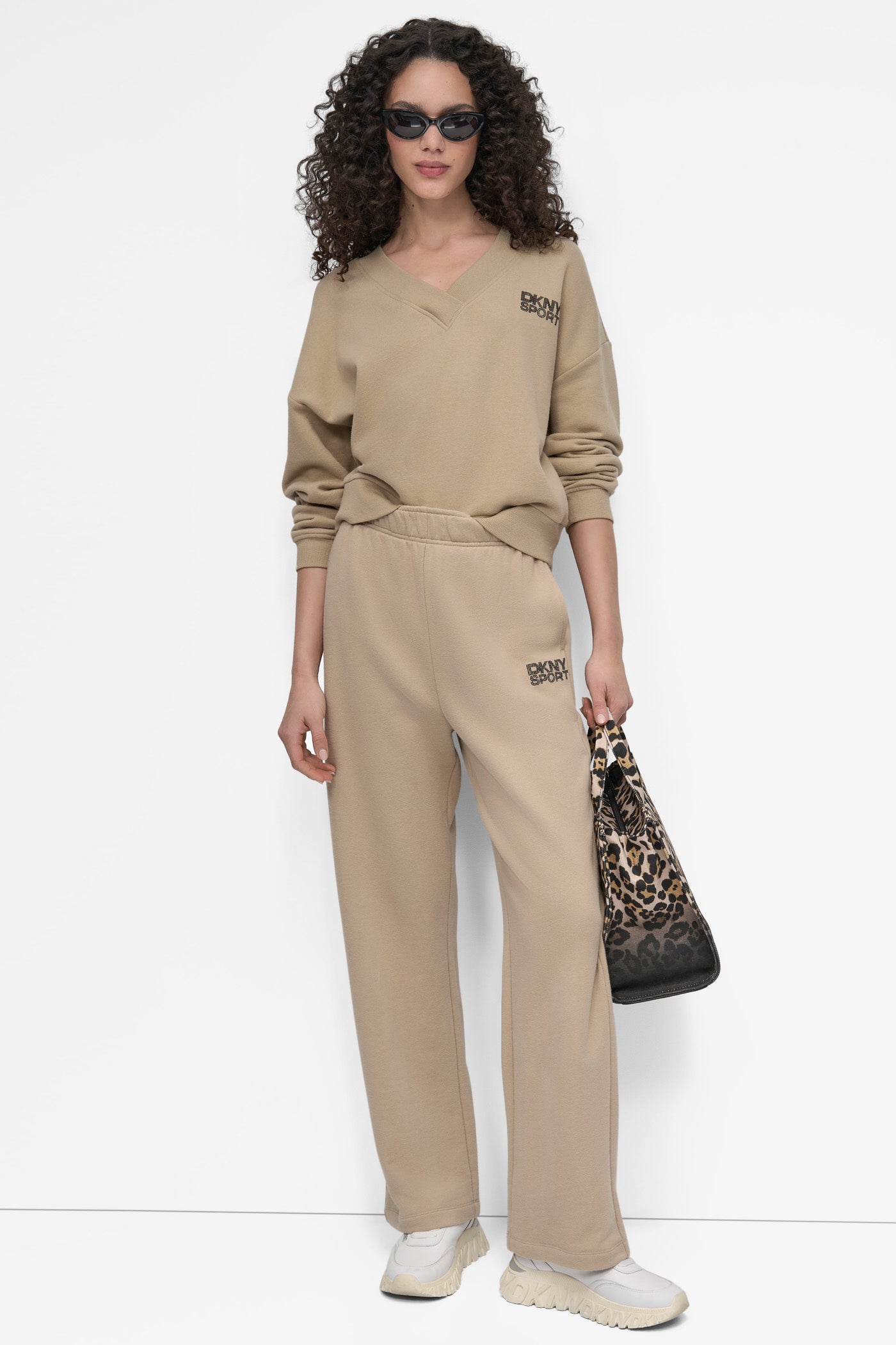 EXTRA HIGH-RISE LOGO-EMBELLISHED SWEATPANT VIEW 5 | MATCHING SETS