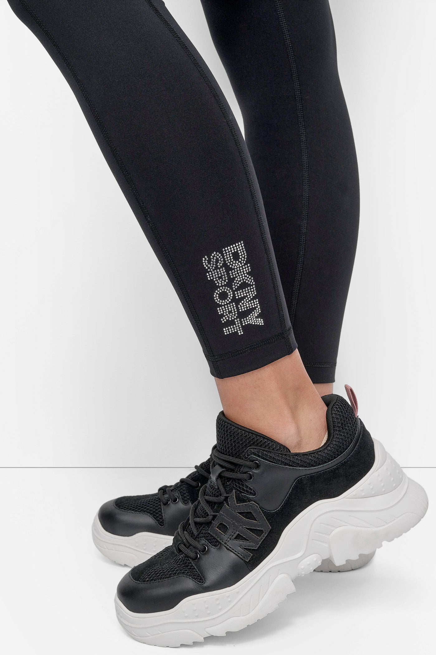 HIGH WAIST 7/8 LENGTH RHINESTONE LOGO TIGHT VIEW 4 | Leggings
