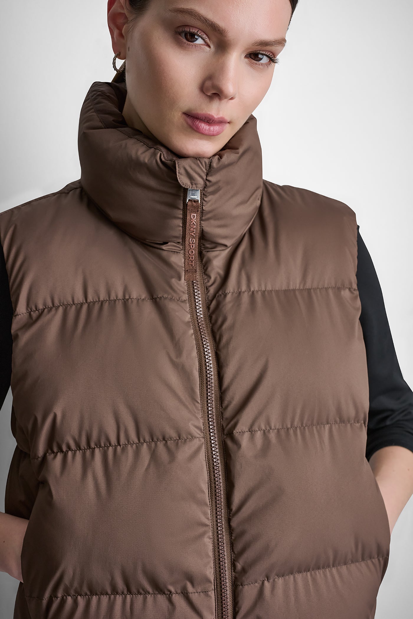 PUFFER MOCK NECK VEST VIEW 7