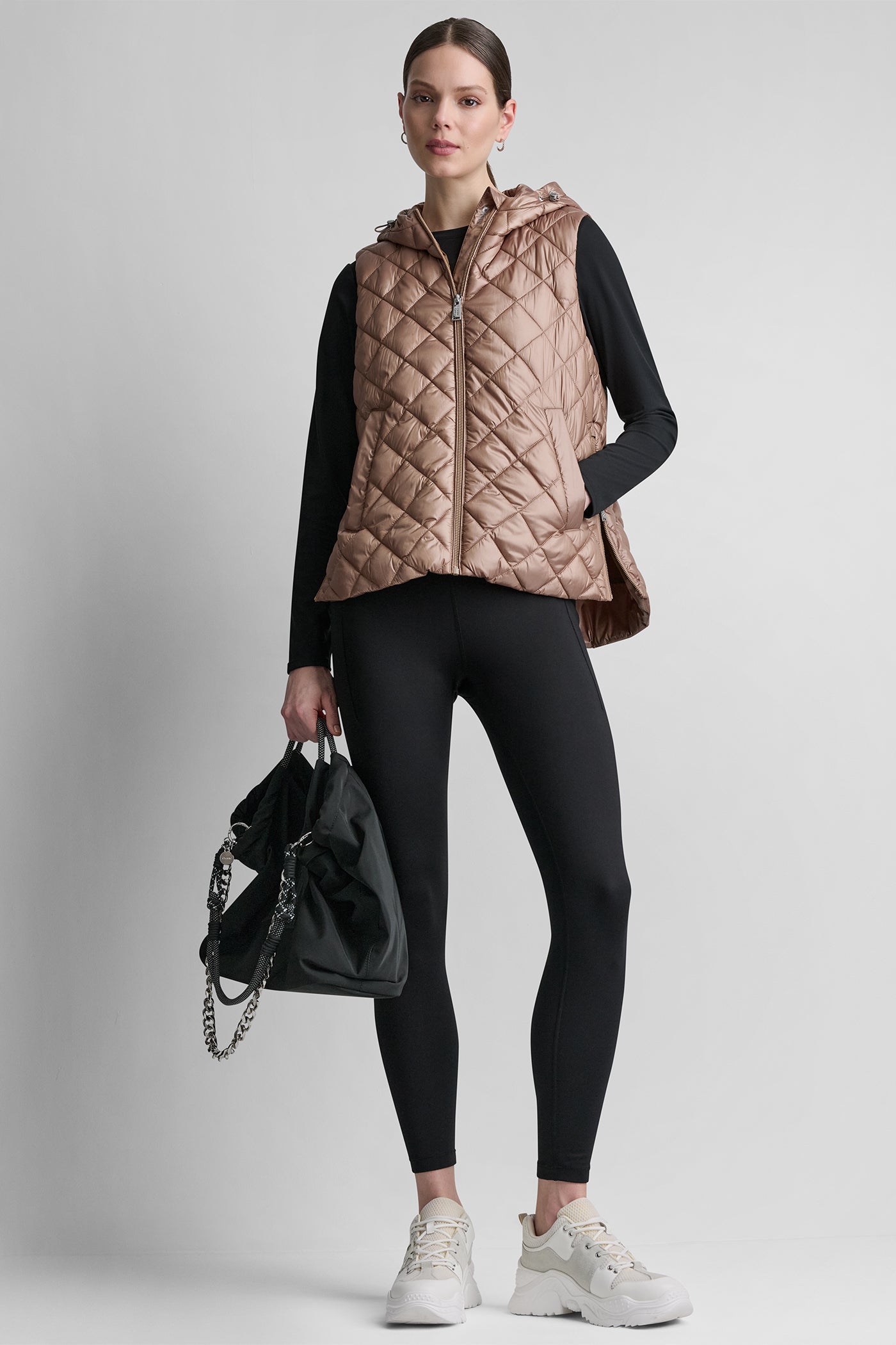 HOODED DIAMOND QUILTED VEST VIEW 10