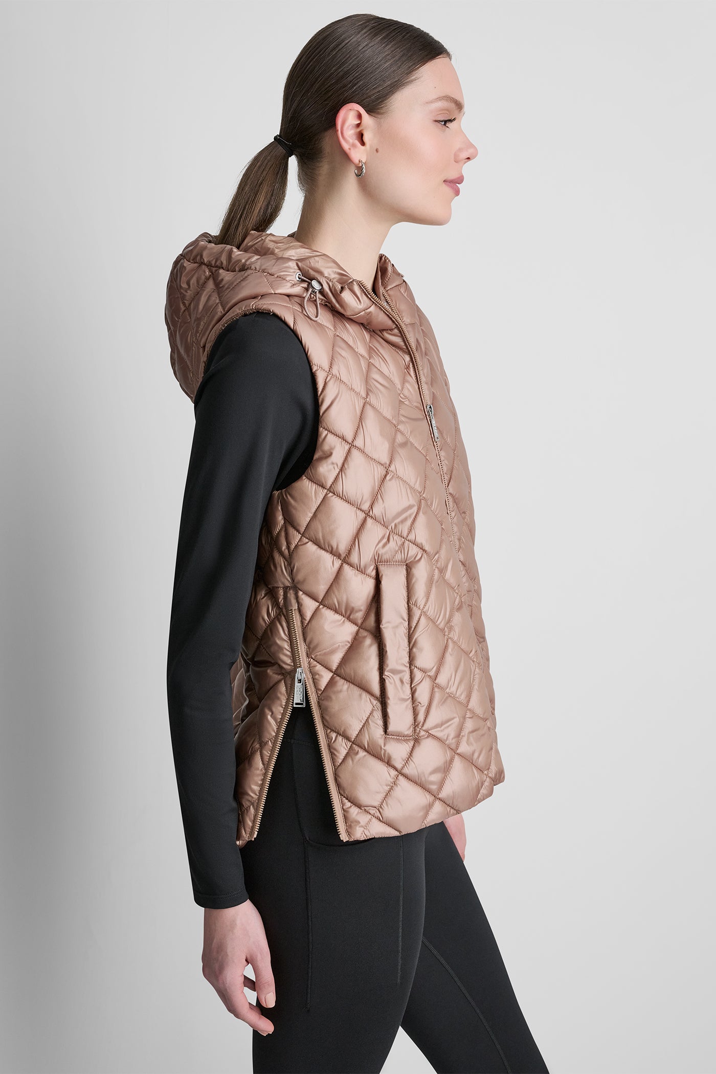 HOODED DIAMOND QUILTED VEST VIEW 4