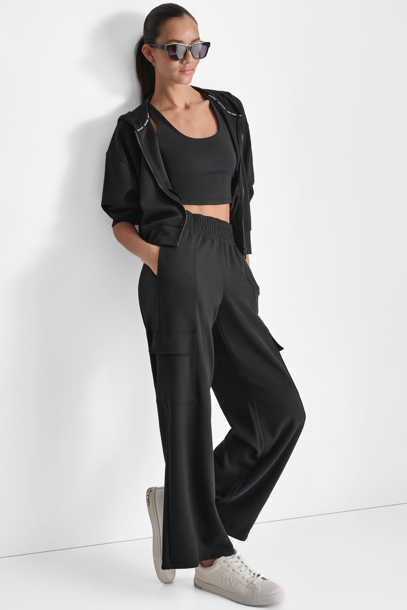 HIGH RISE SEAMED WIDE LEG CARGO SWEATPANT VIEW 4 | Sweatshirts & Joggers