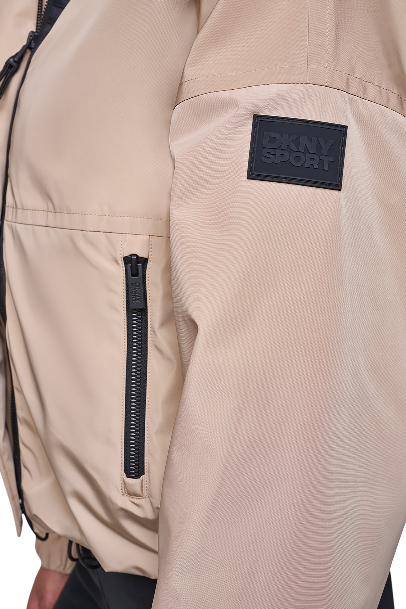 OVERSIZED LOGO HOODED JACKET VIEW 7