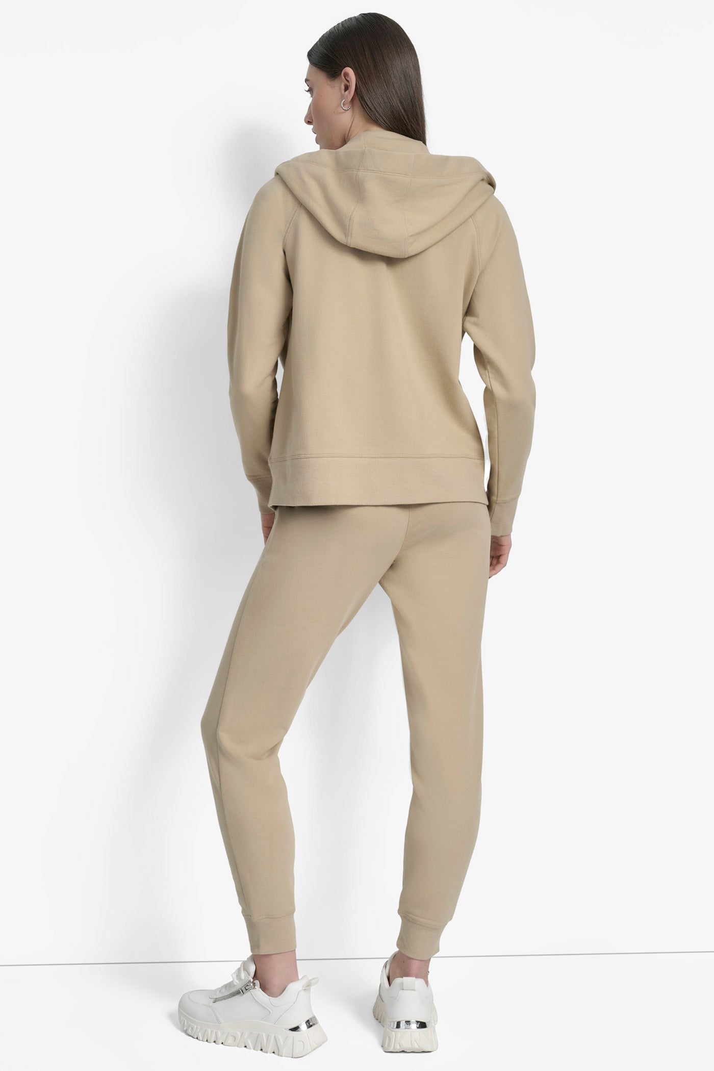 LOGO DRAWSTRING PERFORMANCE HOODIE VIEW 7 | Sport Essentials