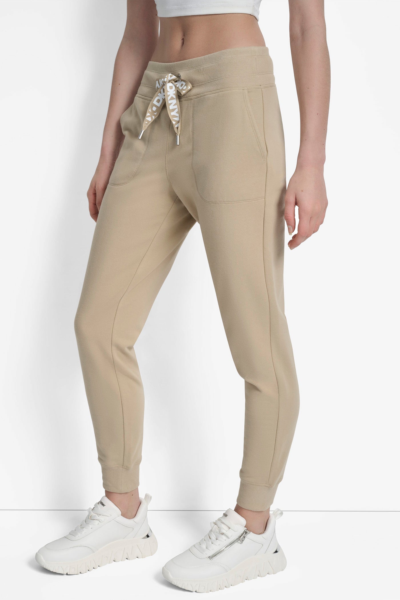 HIGH RISE LOGO DRAWSTRING JOGGER VIEW 3 | Sport Essentials