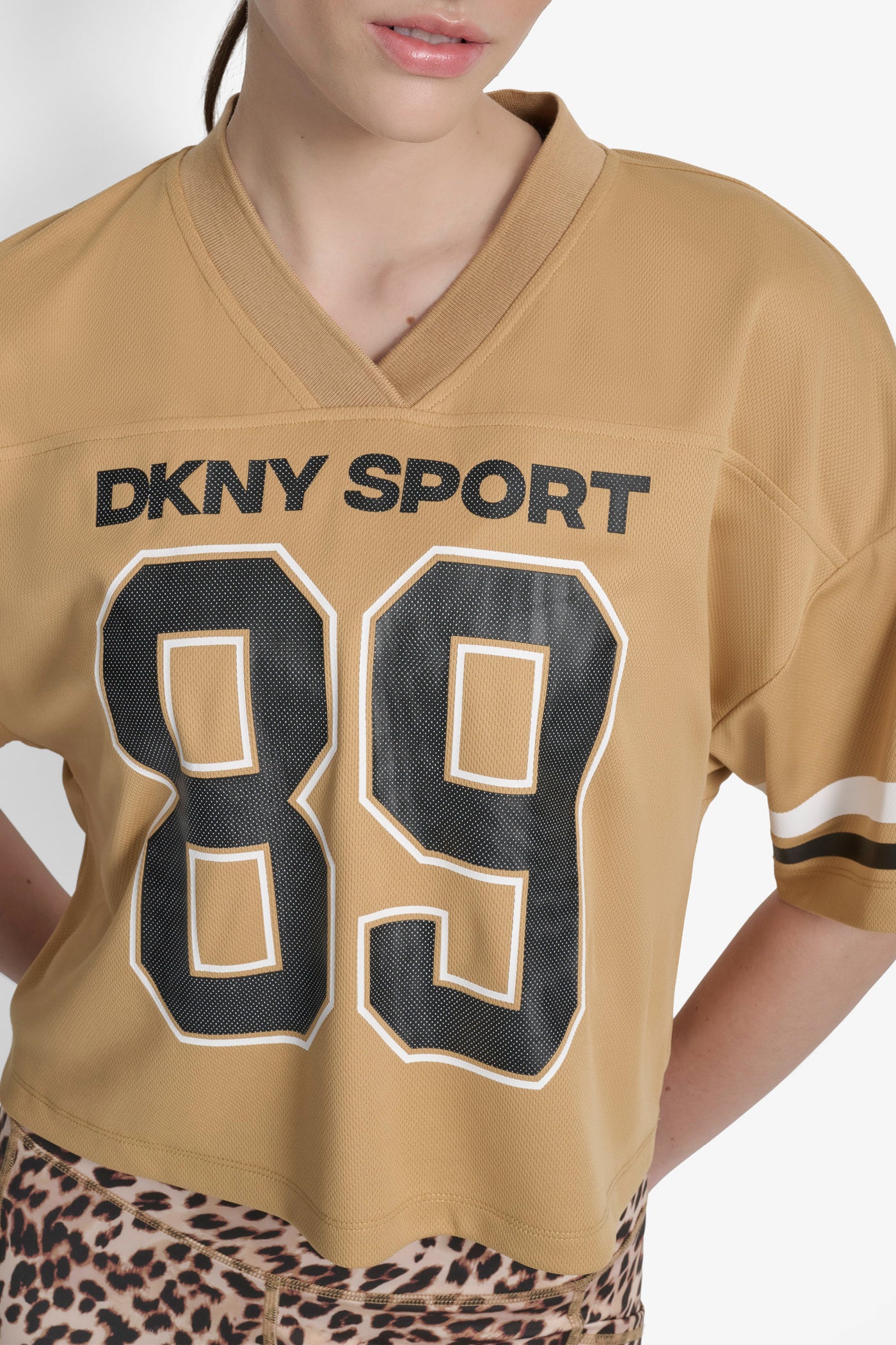 CROPPED VARSITY LOGO JERSEY TEE VIEW 5 | Tees & Tanks