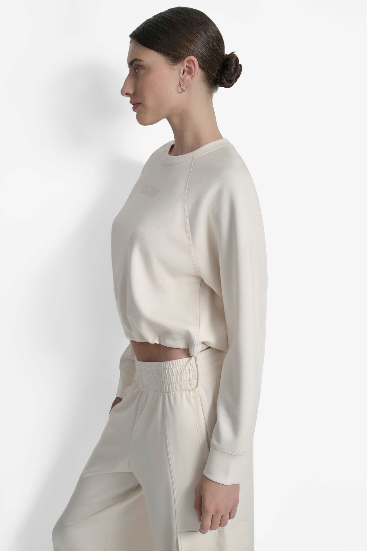 HD LOGO BUNGEE HEM PULLOVER VIEW 3 | Sport Essentials