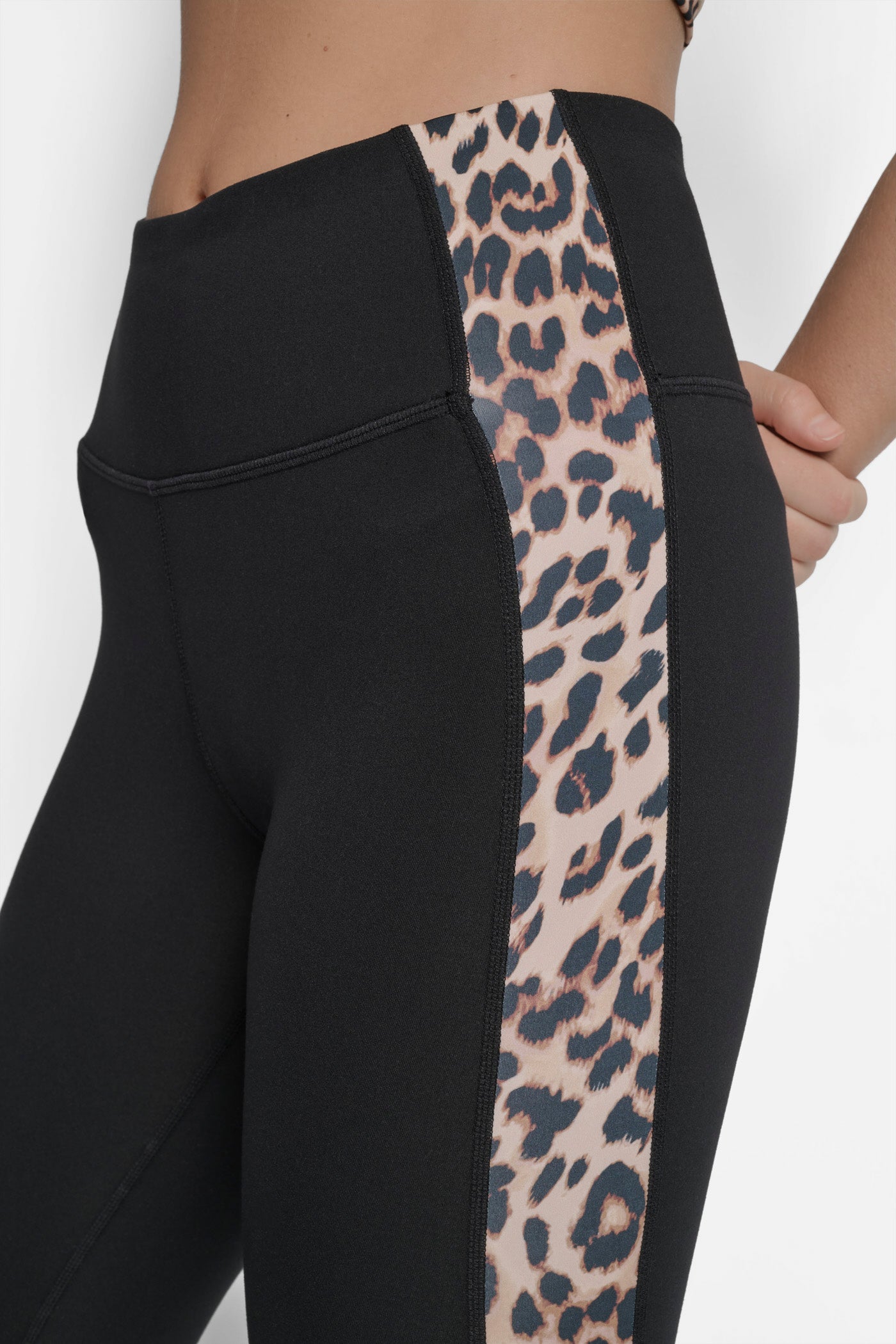 SUPER HIGH WAIST FULL LENGTH PRINT BLOCK LEGGING VIEW 5 | Leggings