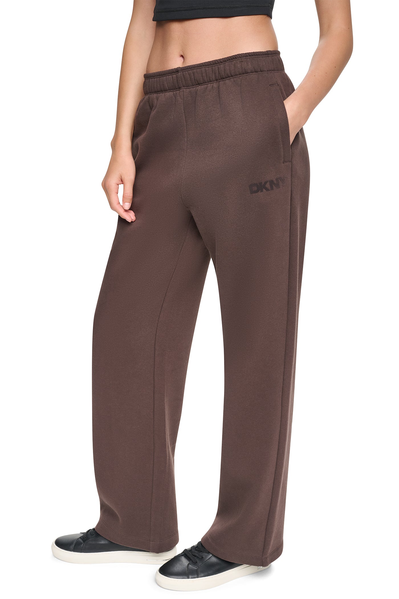 HIGH RISE LOGO RELAXED PANT VIEW 4