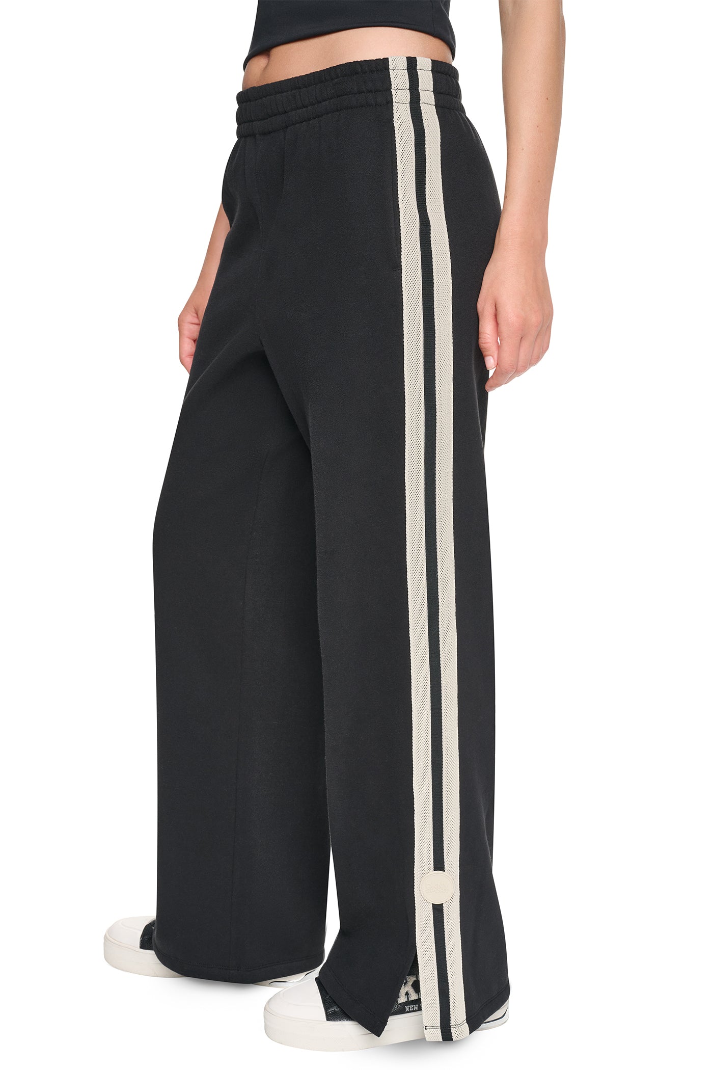HIGH-RISE STRAIGHT LEG TRACK PANT VIEW 4