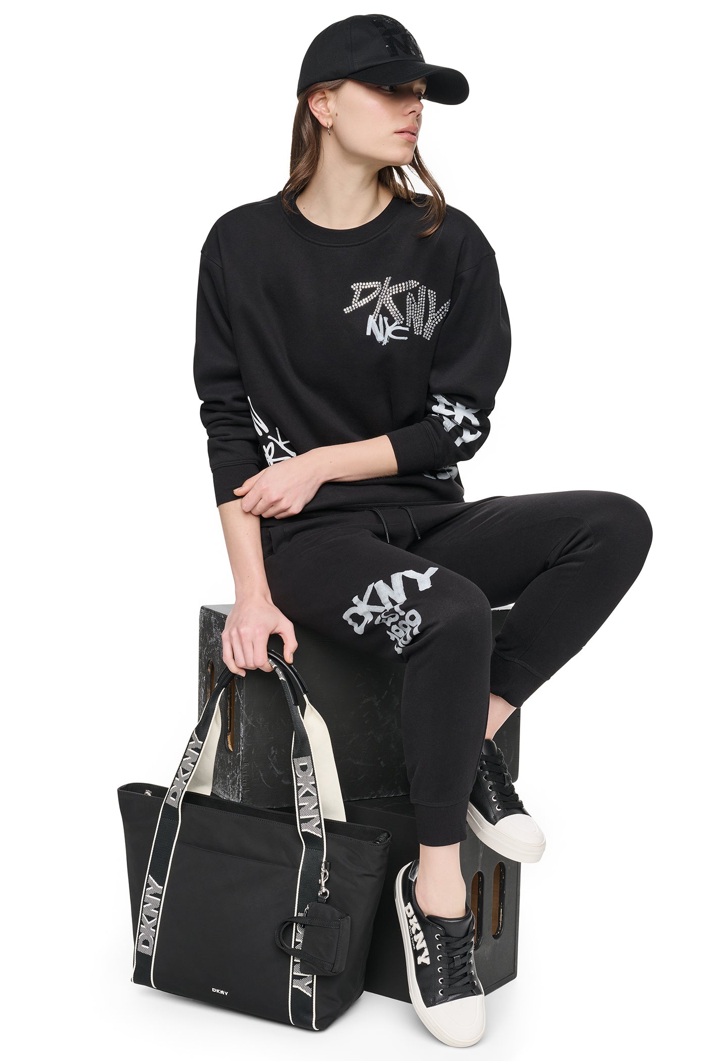 MID-RISE GRAFFITI RHINESTONE LOGO JOGGER VIEW 7