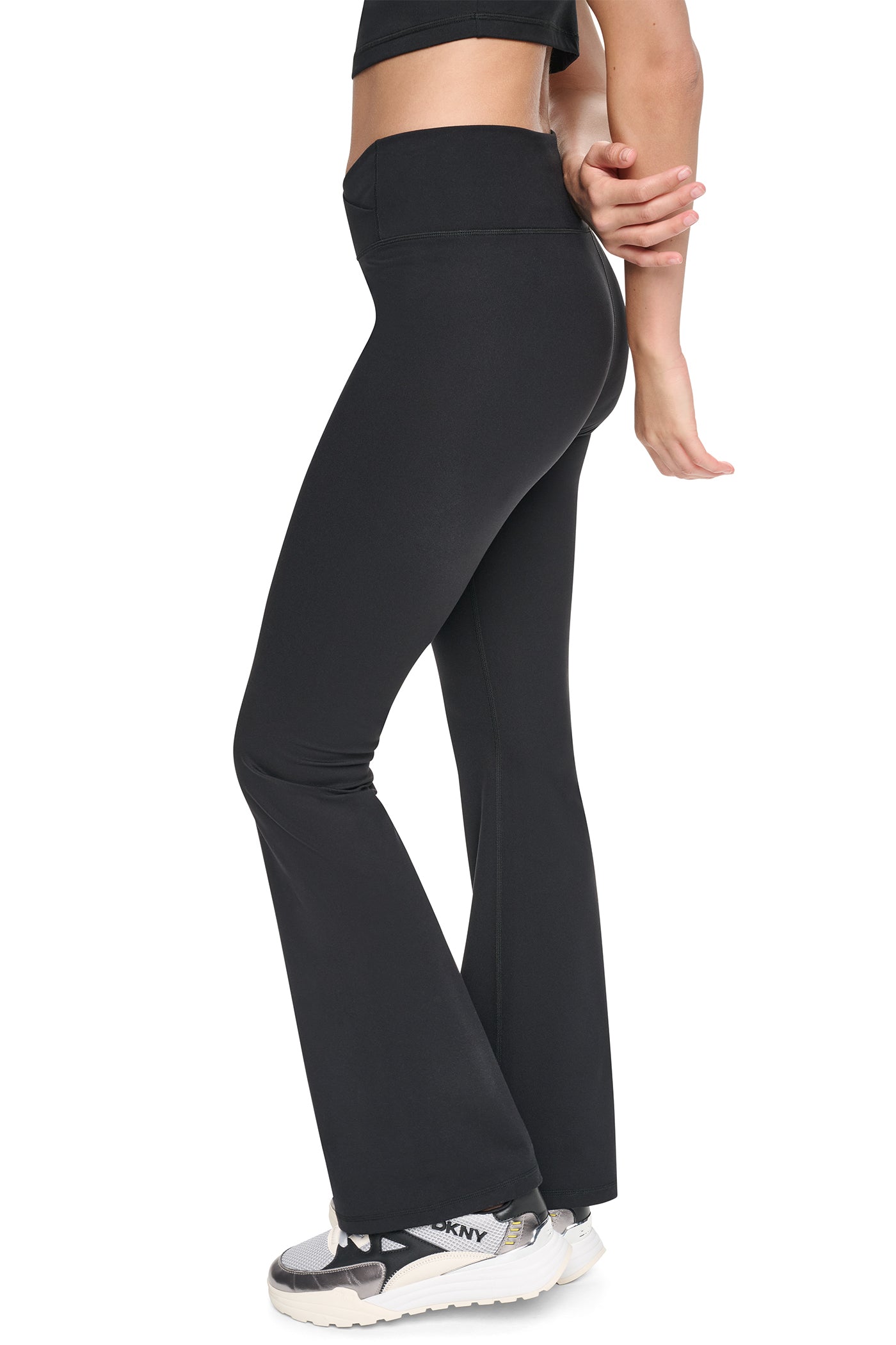 BALANCE COMPRESSION CROSSOVER FRONT FLARE PANT VIEW 4