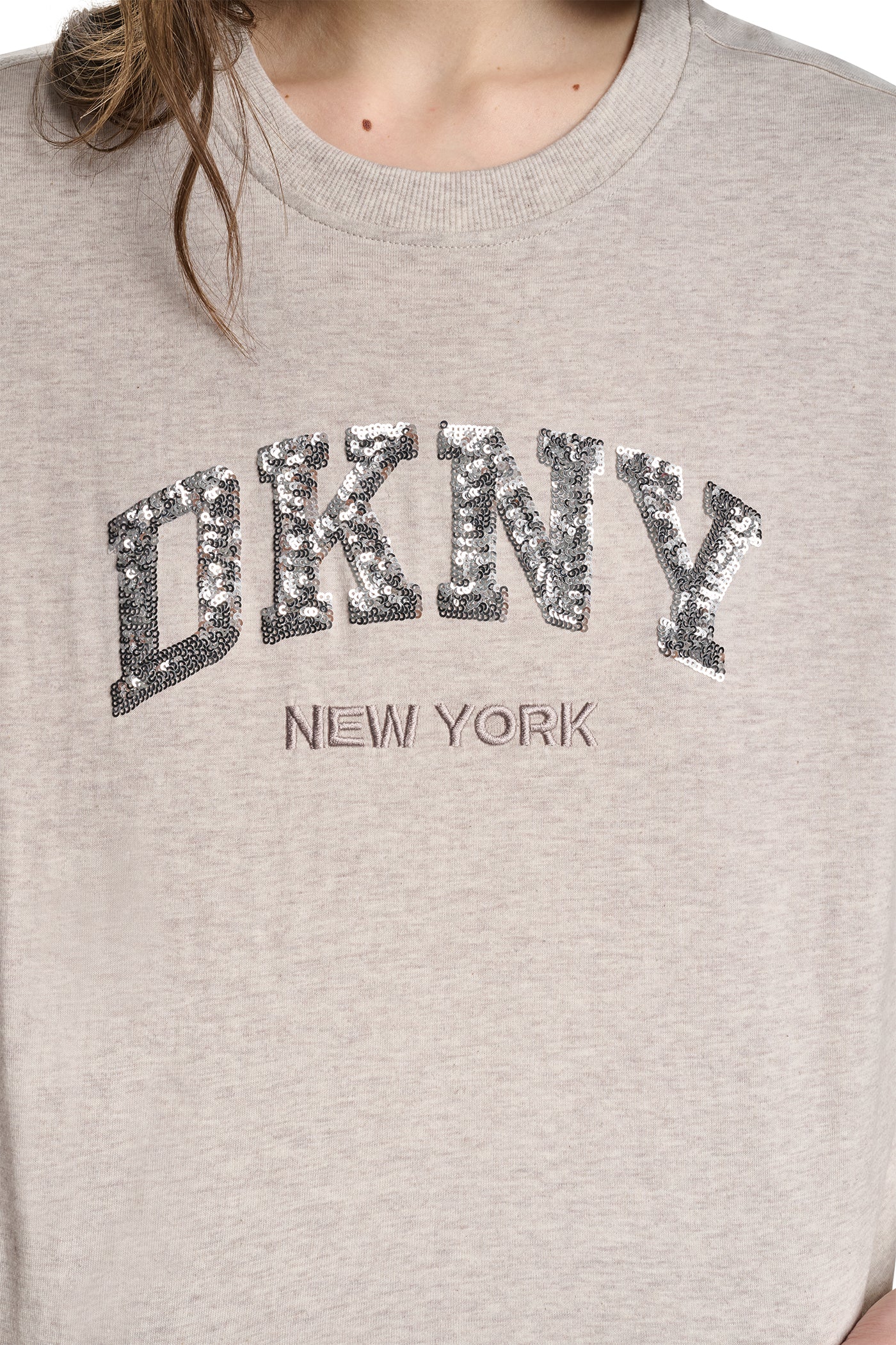 CROPPED SEQUIN VARSITY LOGO TEE VIEW 5
