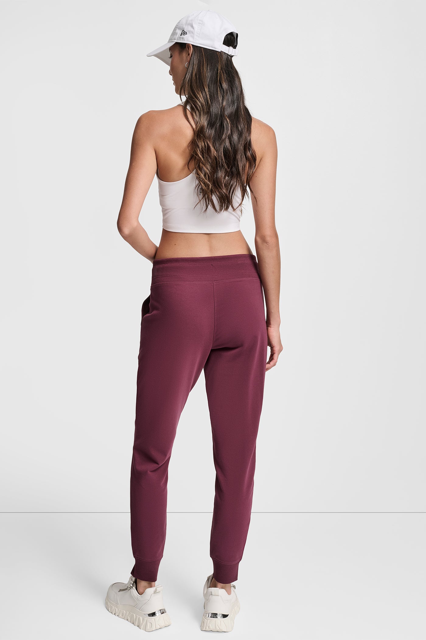 SYRAH/ BLACK TWO TONE LOGO DRAWCORD JOGGER, VIEW 2 | New Arrivals