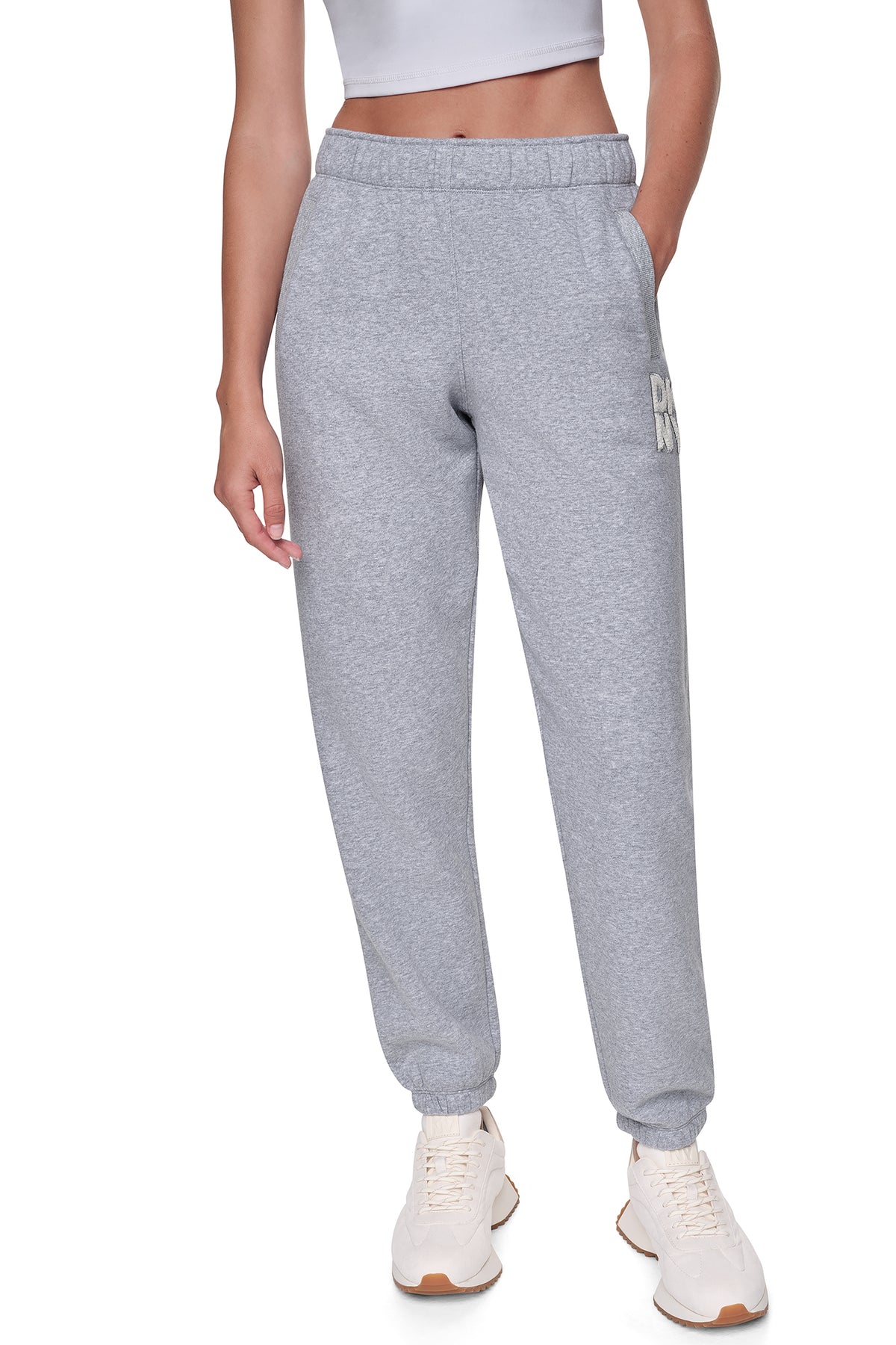MID-RISE CHENILLE LOGO RELAXED JOGGER View 2 | MATCHING SETS
