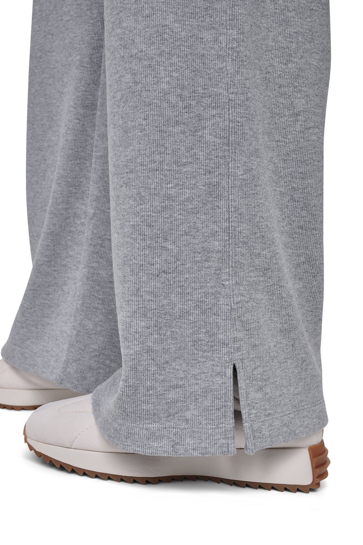 HIGH-RISE RELAXED STRAIGHT LEG PANT VIEW 2