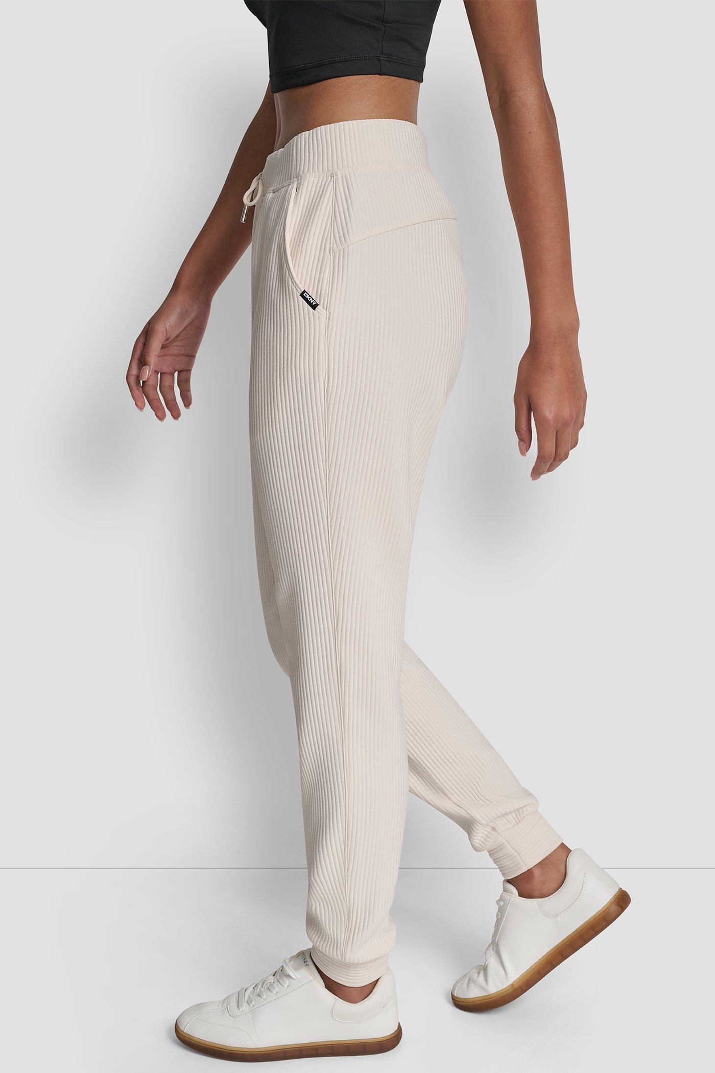 TECH OTTOMAN CUFFED JOGGER WITH POCKETS VIEW 3 | New Arrivals