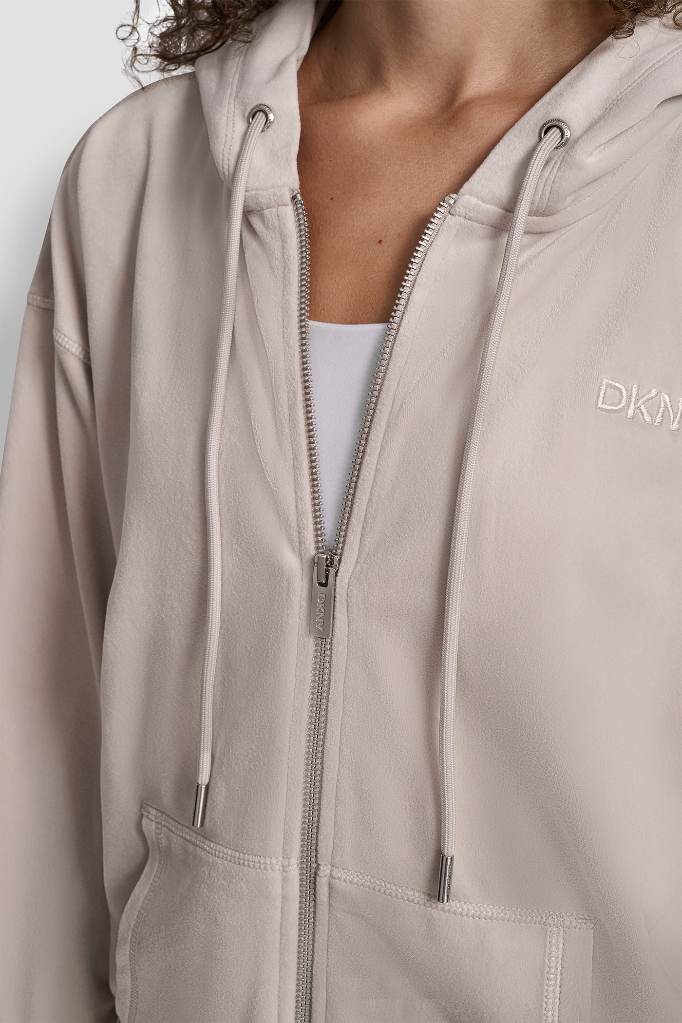 EMBROIDERY LOGO FULL ZIP HOODIE WITH POCKETS VIEW 4 | New Arrivals