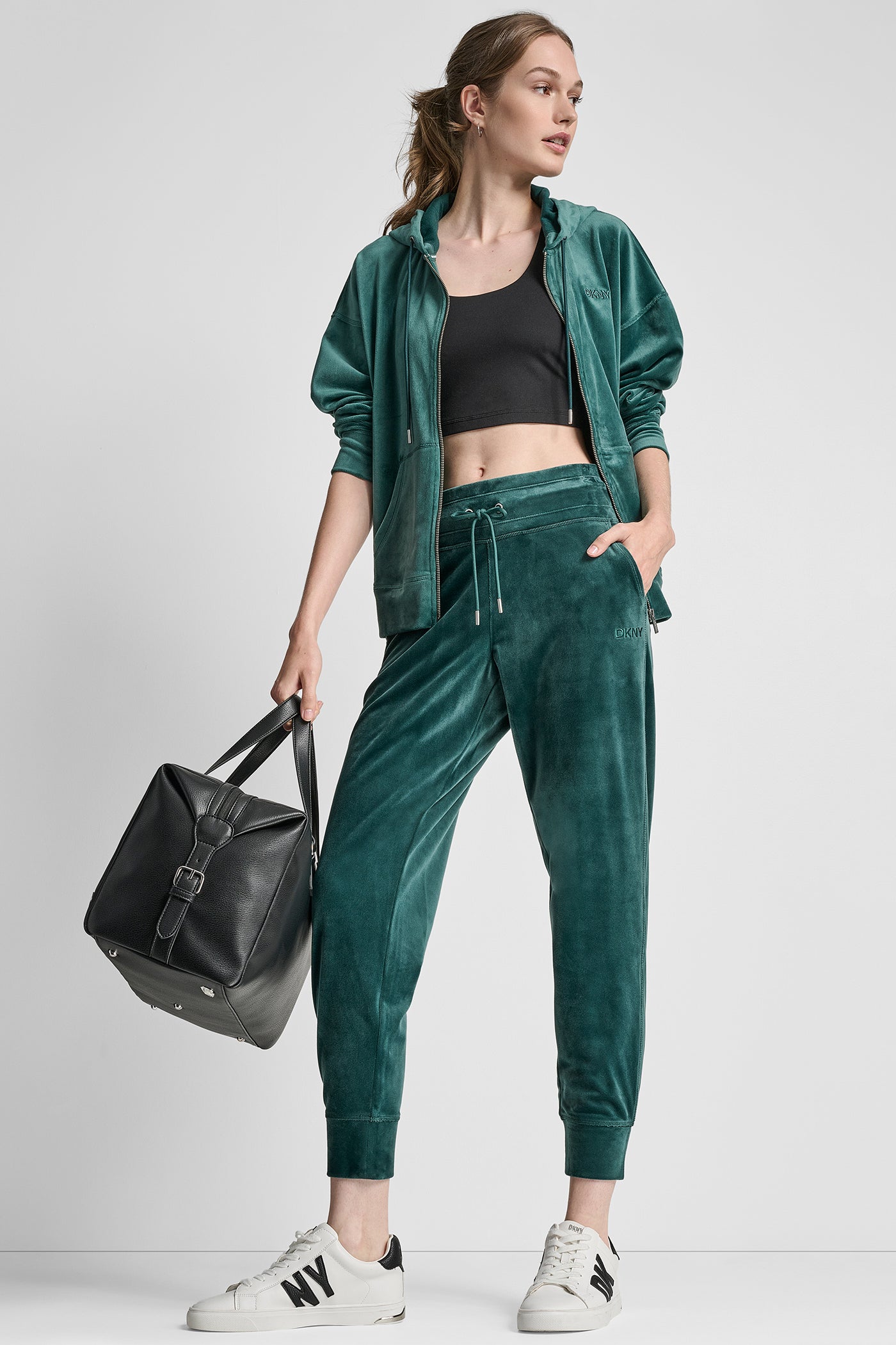 EMBROIDERY LOGO CUFFED SLIM FIT JOGGER WITH POCKETS VIEW 6 | New Arrivals