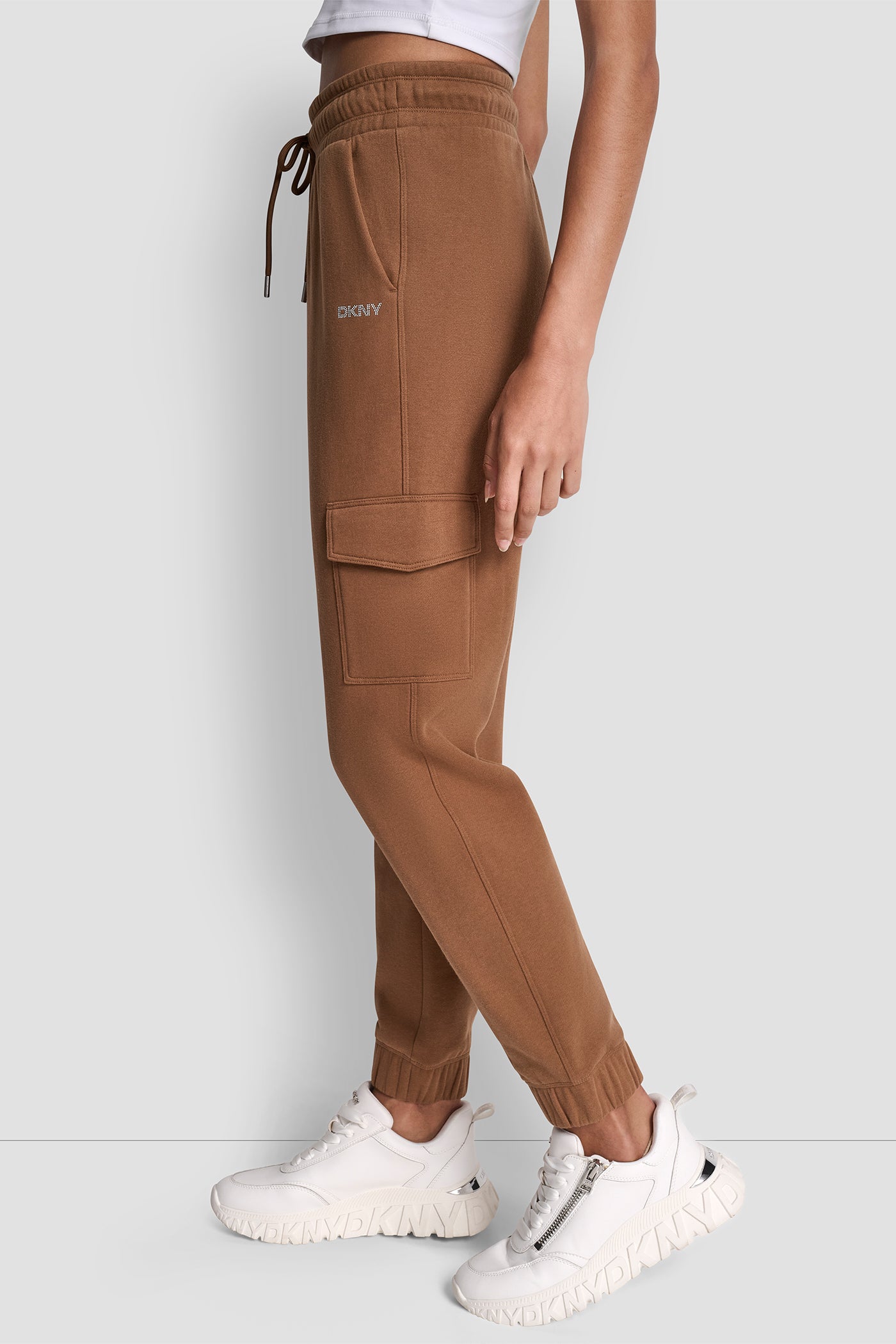 HIGH RISE LOGO EMBELLISHED SLIM CARGO JOGGER VIEW 3 | Sweatshirts & Joggers