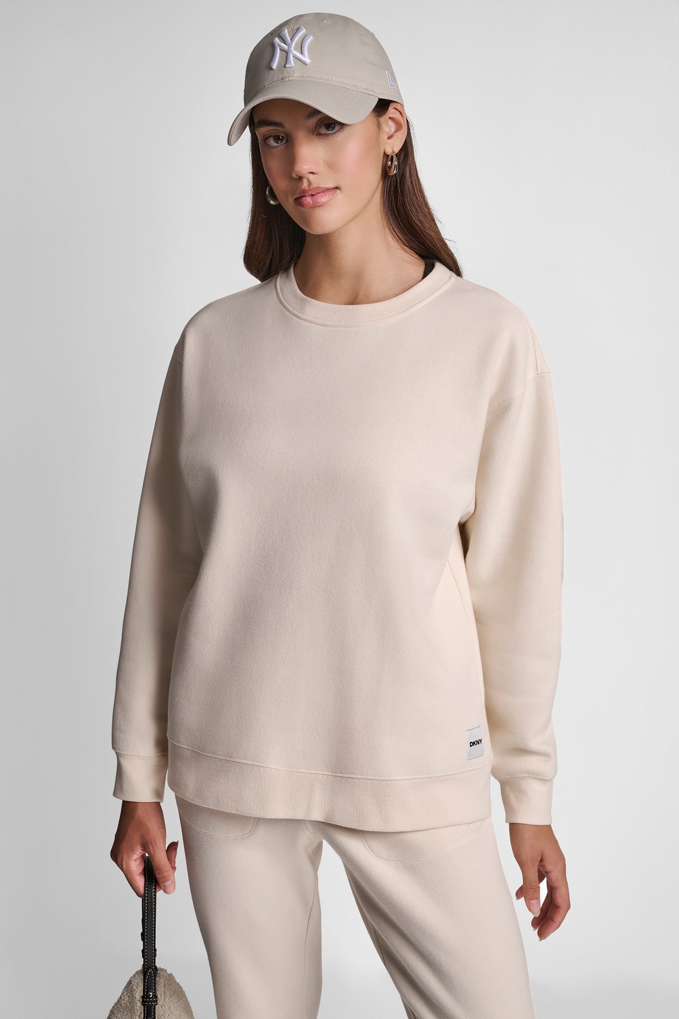 EGGNOG TONAL LOGO PATCH CREW NECK LONG LINE PULLOVER, VIEW 1 | New Arrivals