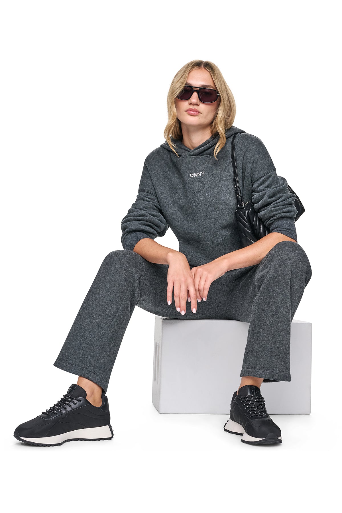 METALLIC BUBBLE LOGO MID-RISE CARGO PANT VIEW 2