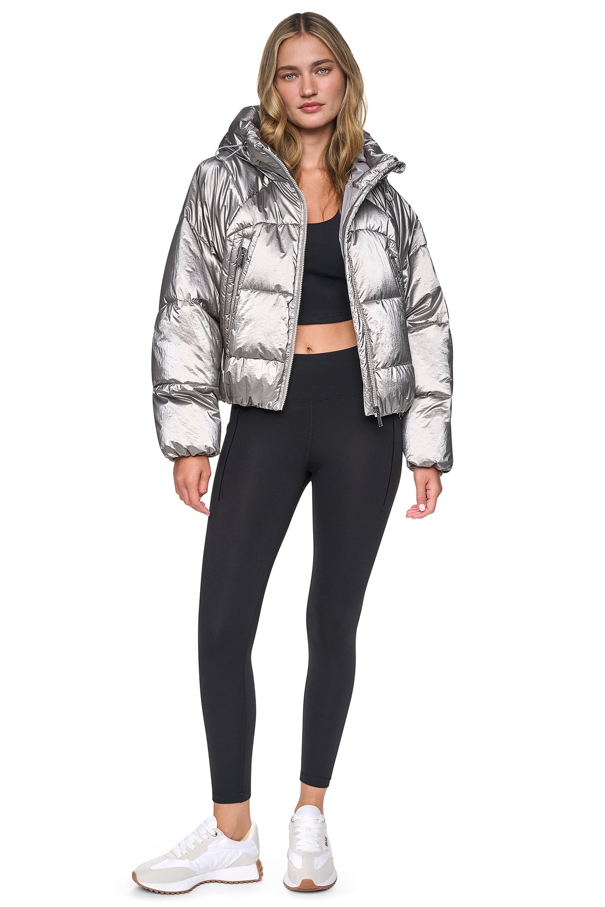 SHORT HOODED PUFFER VIEW 2