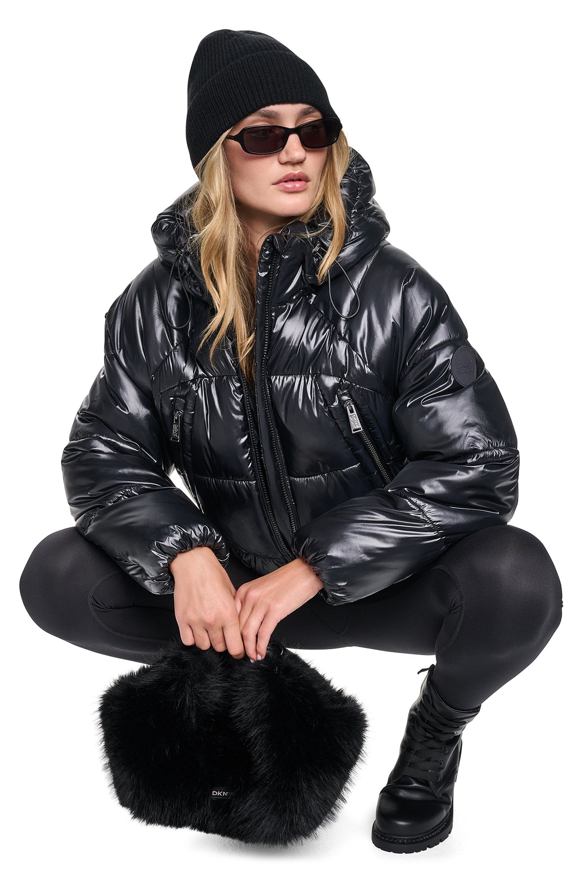 SHORT HOODED PUFFER VIEW 2