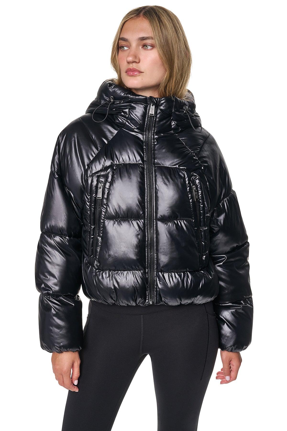 SHORT HOODED PUFFER VIEW 2