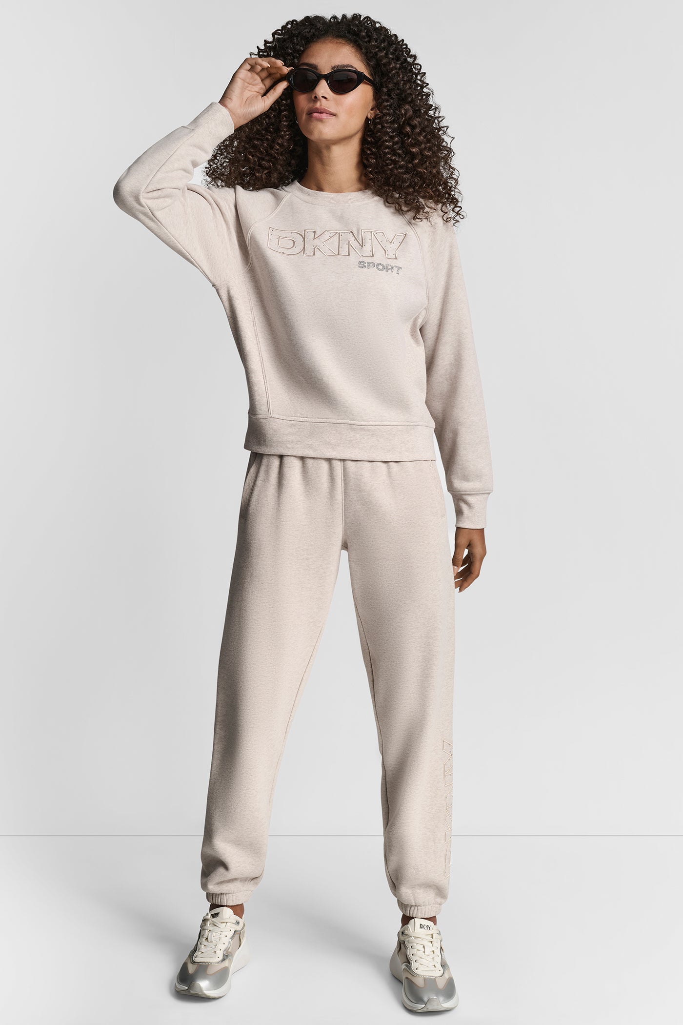 ESSENTIAL RAGLAN LONG SLEEVE TOP VIEW 5 | Sweatshirts & Joggers