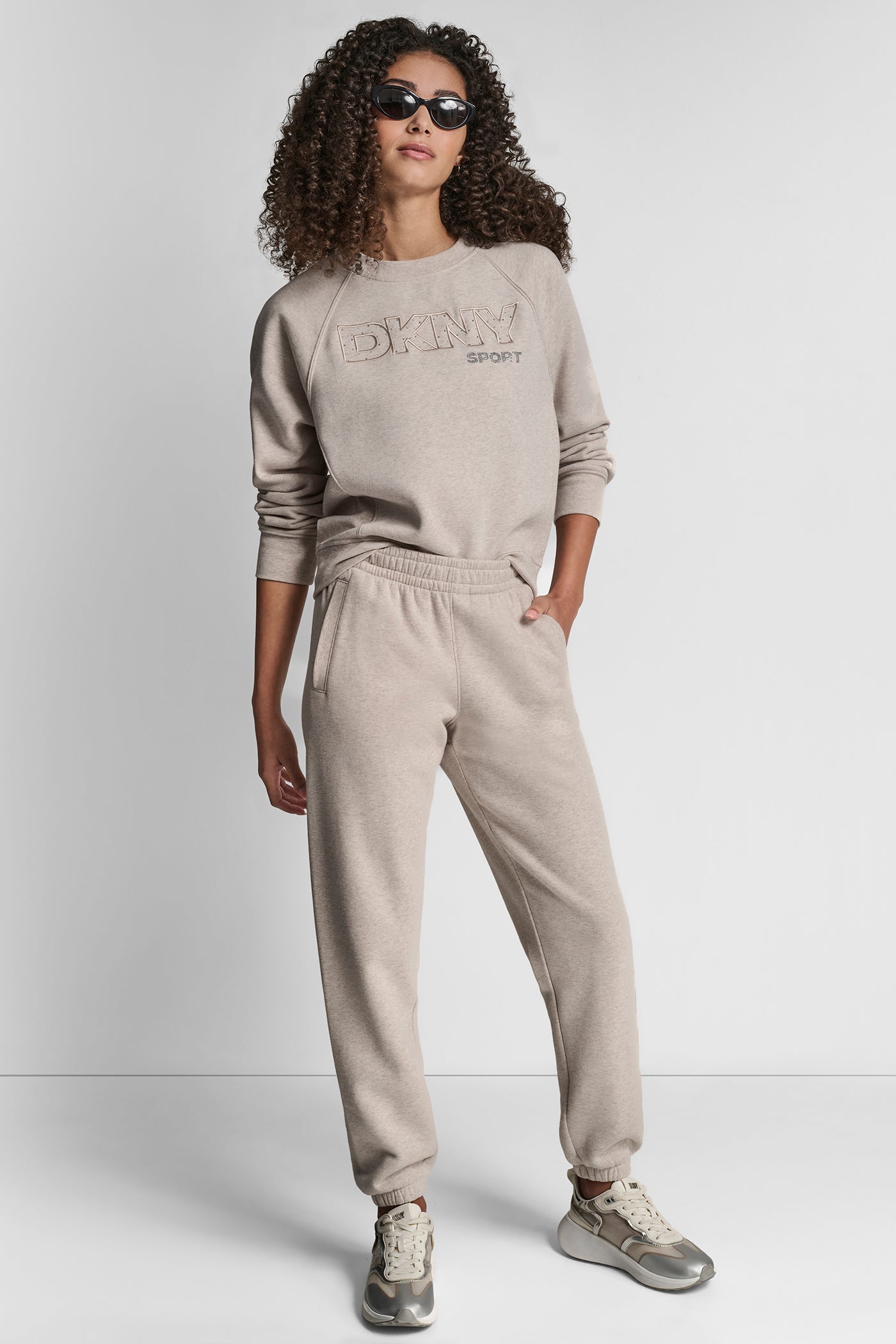 RAISED EMBROIDERY OUTLINE RHINESTONE LOGO JOGGER VIEW 6 | New clothing