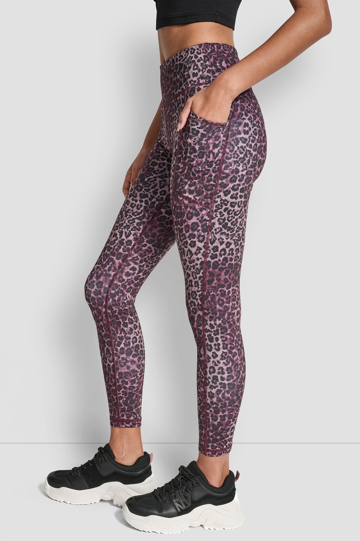 HIGH WAIST 7/8 PRINTED FITNESS TIGHT WITH POCKETS VIEW 3 | DKNY Sport