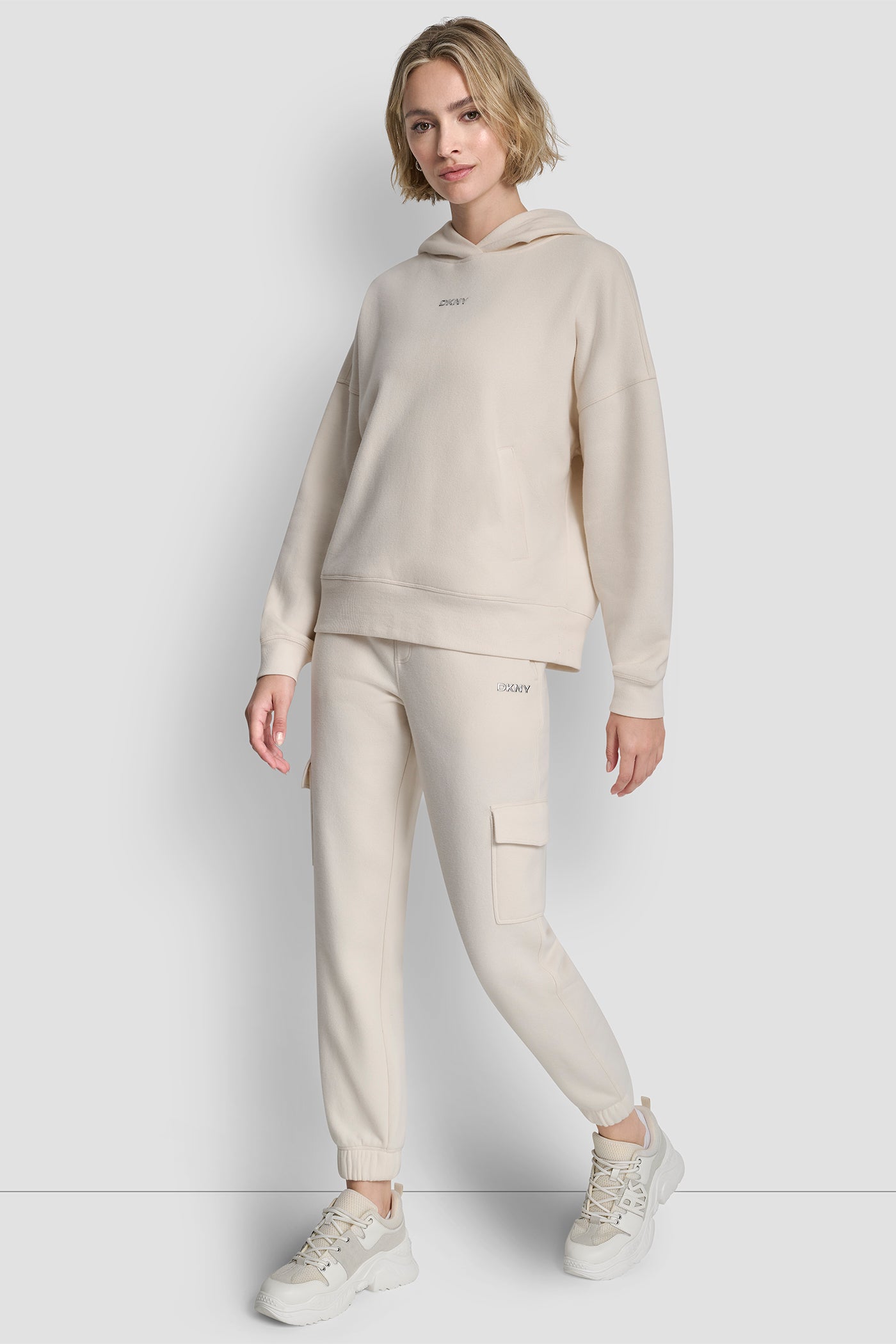 METALLIC BUBBLE LOGO CARGO JOGGER VIEW 7 | New clothing