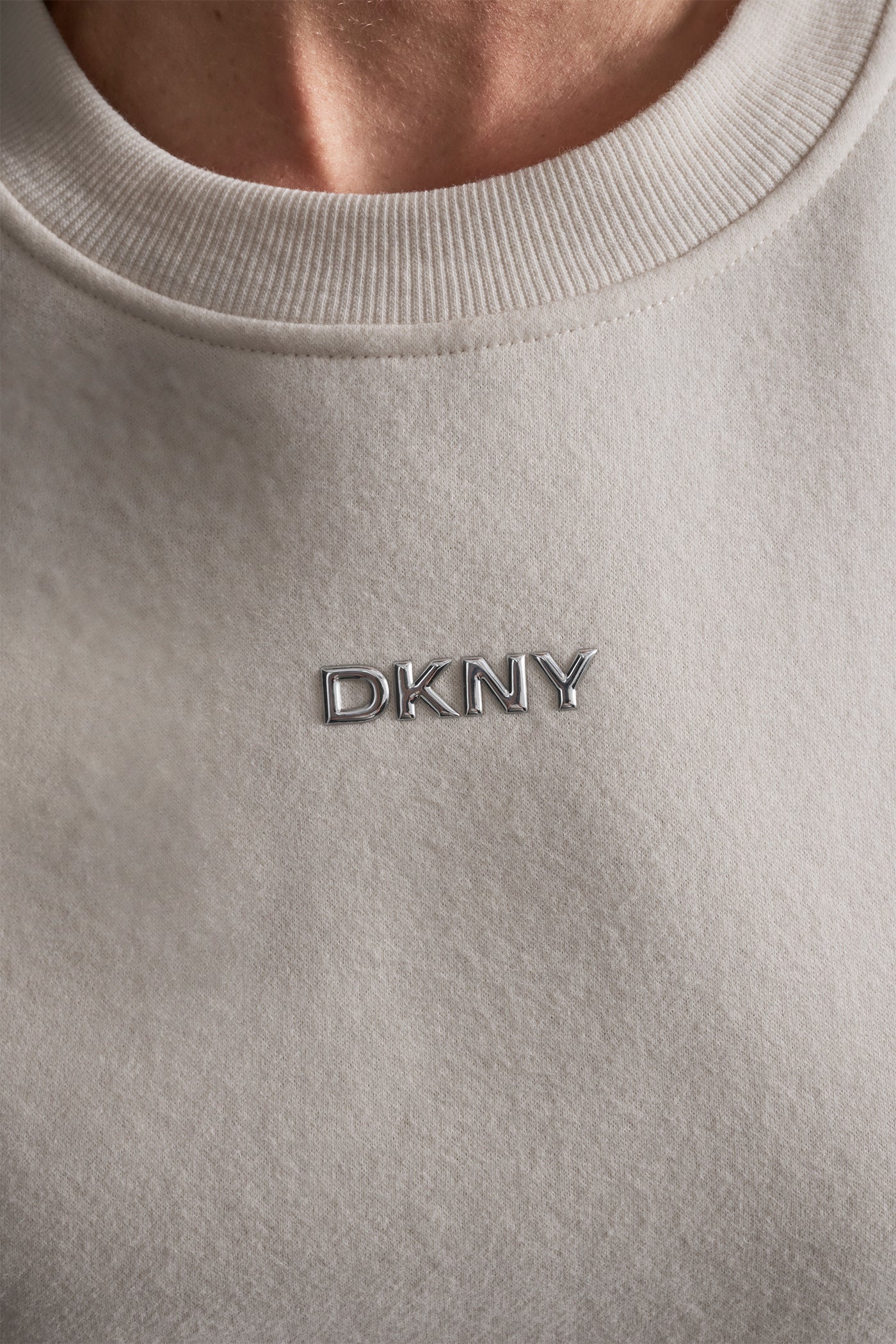 METALLIC BUBBLE LOGO FLEECE PULLOVER VIEW 6 | All Products