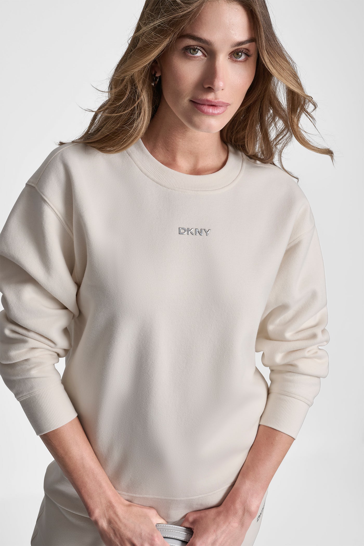 METALLIC BUBBLE LOGO FLEECE PULLOVER VIEW 4 | All Products