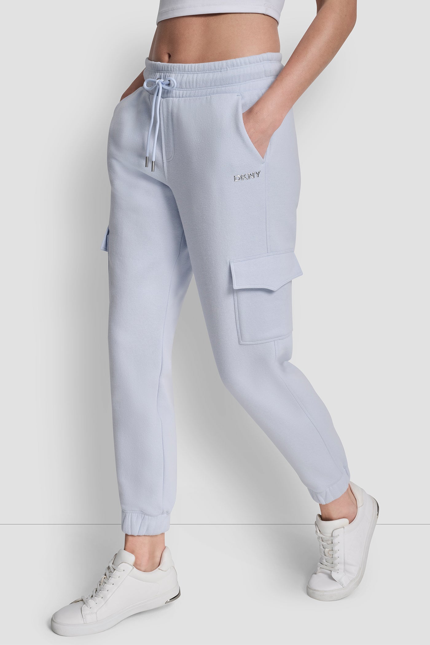 METALLIC BUBBLE LOGO CARGO JOGGER VIEW 3 | New clothing